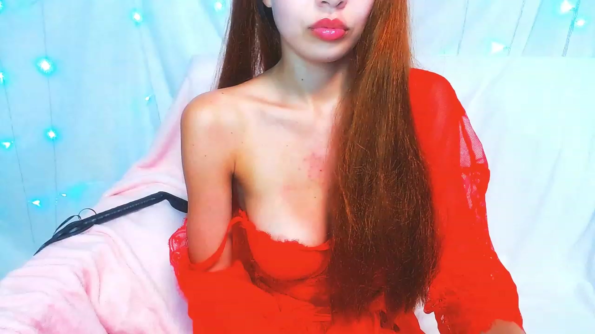 Gallery image thumbnail from JynFox's myfreecams stream on, 06/13/2023, 10:39 image 4 of 20