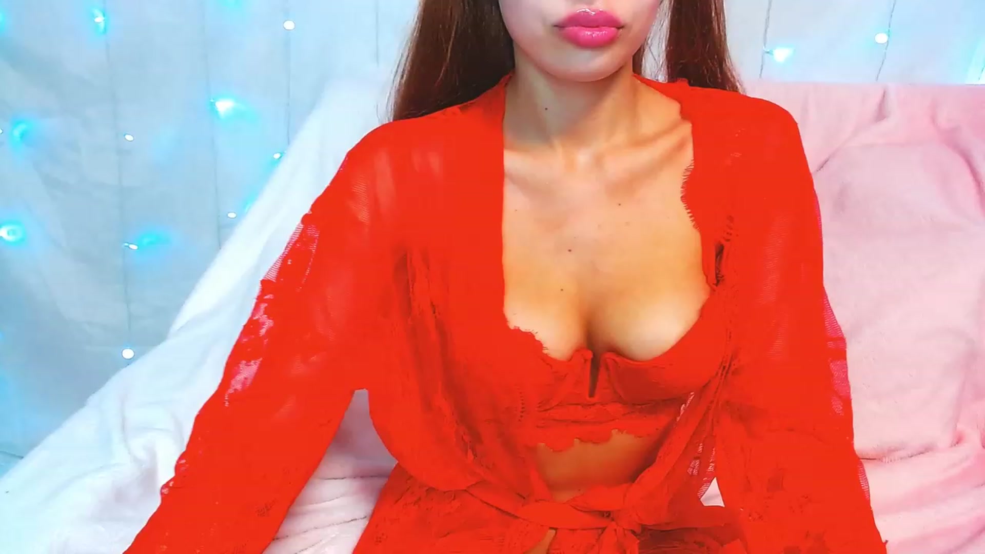 Gallery image thumbnail from JynFox's myfreecams stream on, 07/12/2023, 06:49 image 5 of 20