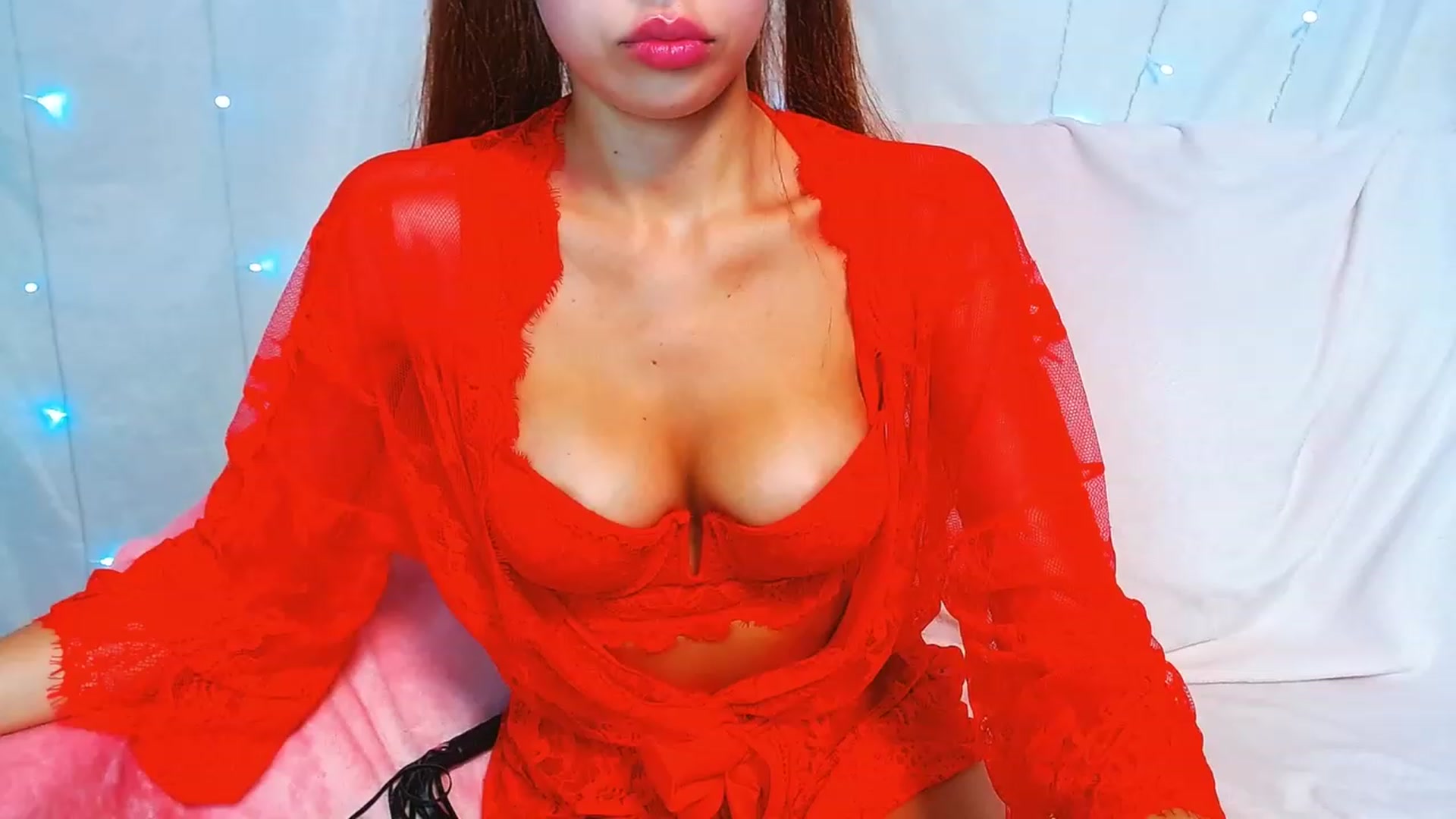 Gallery image thumbnail from JynFox's myfreecams stream on, 07/26/2023, 06:15 image 7 of 20