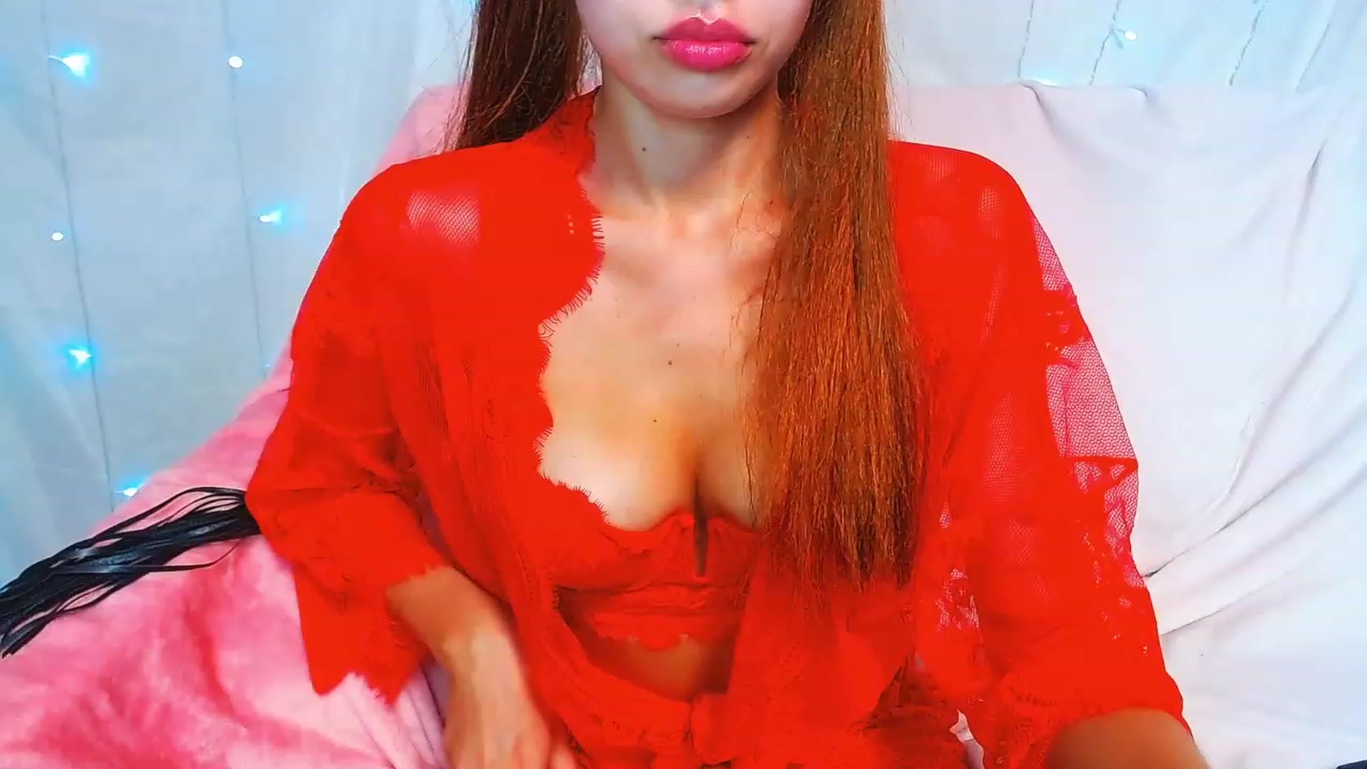 Gallery image thumbnail from JynFox's myfreecams stream on, 07/26/2023, 06:15 image 17 of 20