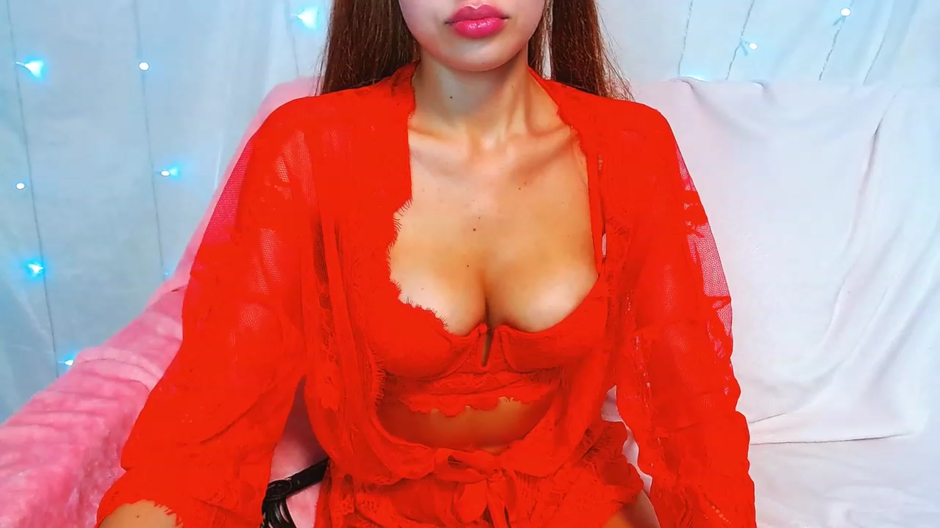 Gallery image thumbnail from JynFox's myfreecams stream on, 07/26/2023, 06:15 image 5 of 20