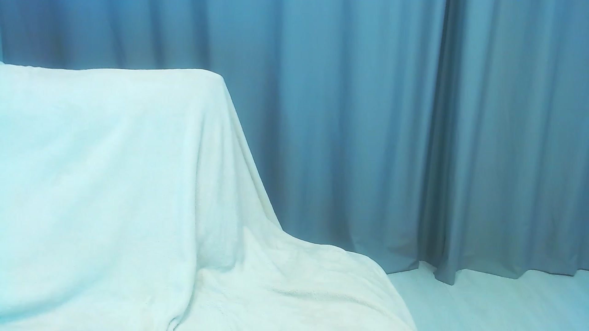 Gallery image thumbnail from JynFox's myfreecams stream on, 10/14/2023, 08:55 image 4 of 20