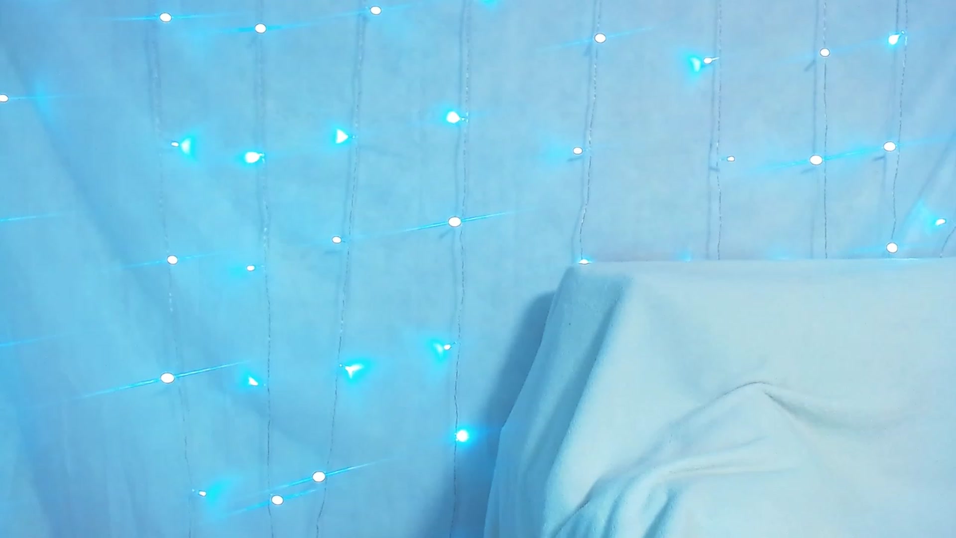 Gallery image thumbnail from JynFox's myfreecams stream on, 10/17/2023, 05:15 image 8 of 20