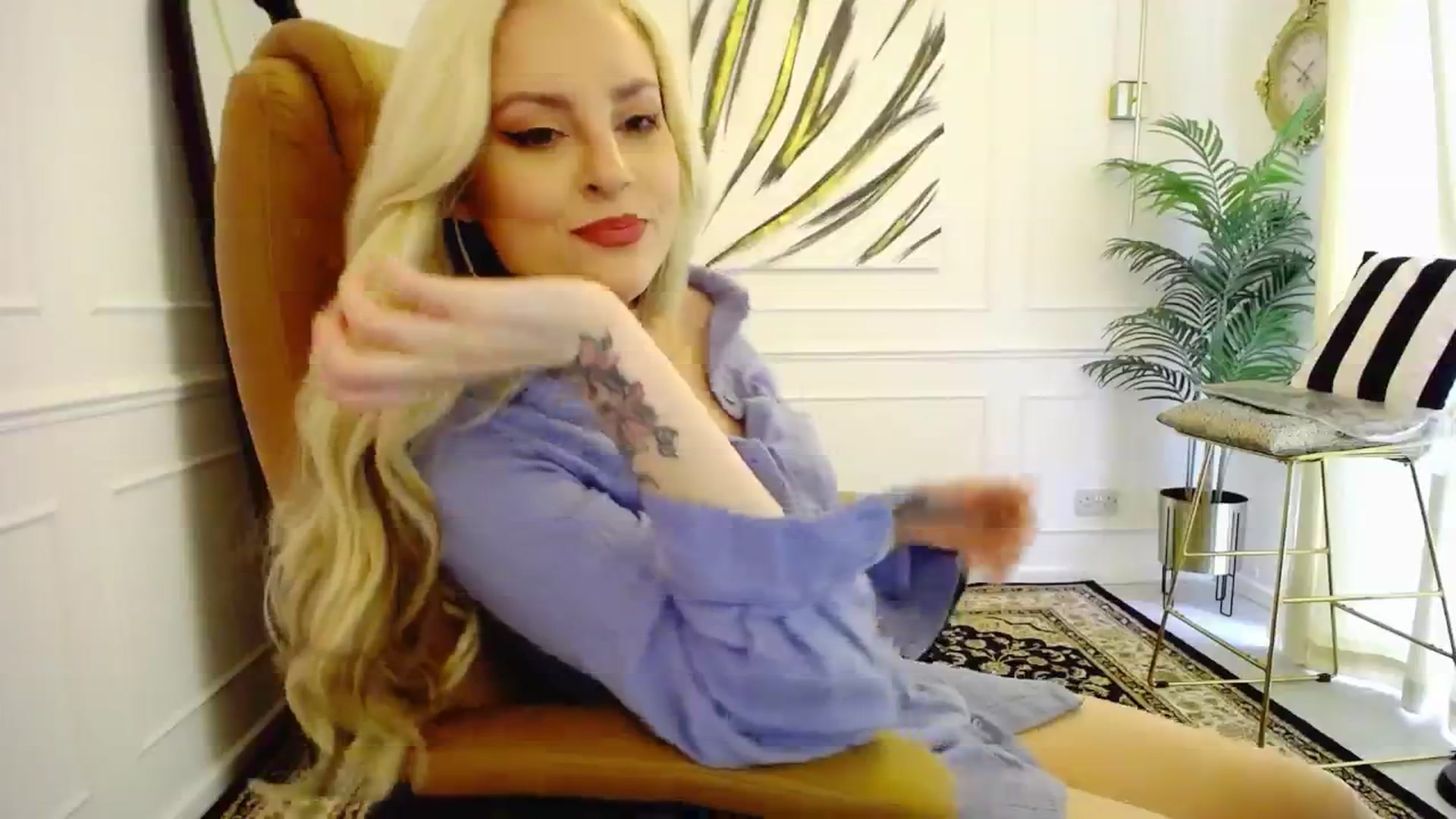 Gallery image thumbnail from K3lly's myfreecams stream on, 08/01/2025, 18:19 image 9 of 20