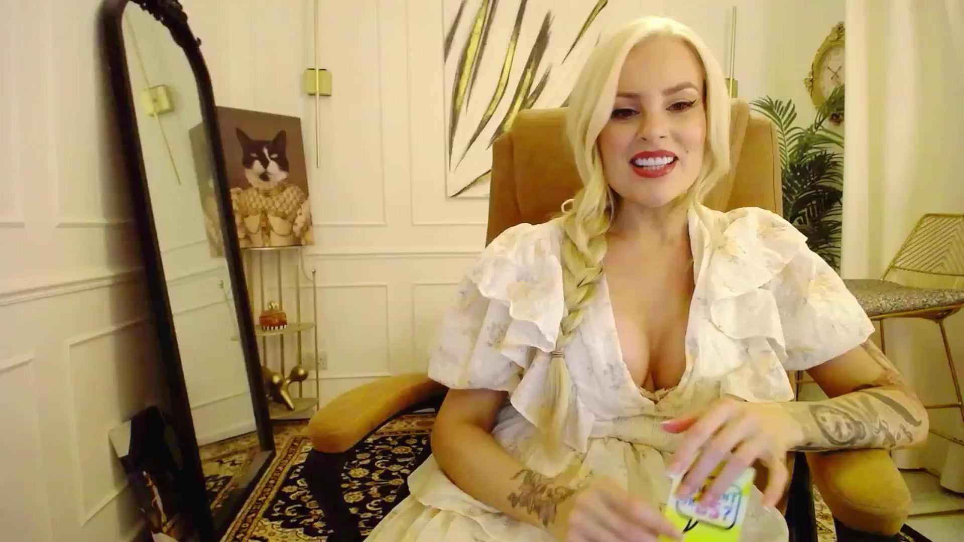 Gallery image thumbnail from K3lly's myfreecams stream on, 08/18/2025, 21:14 image 6 of 20