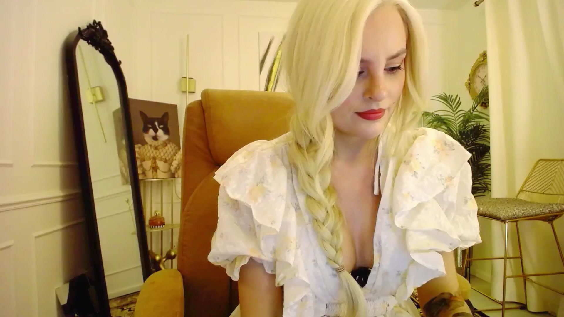 Gallery image thumbnail from K3lly's myfreecams stream on, 08/18/2025, 23:47 image 8 of 20