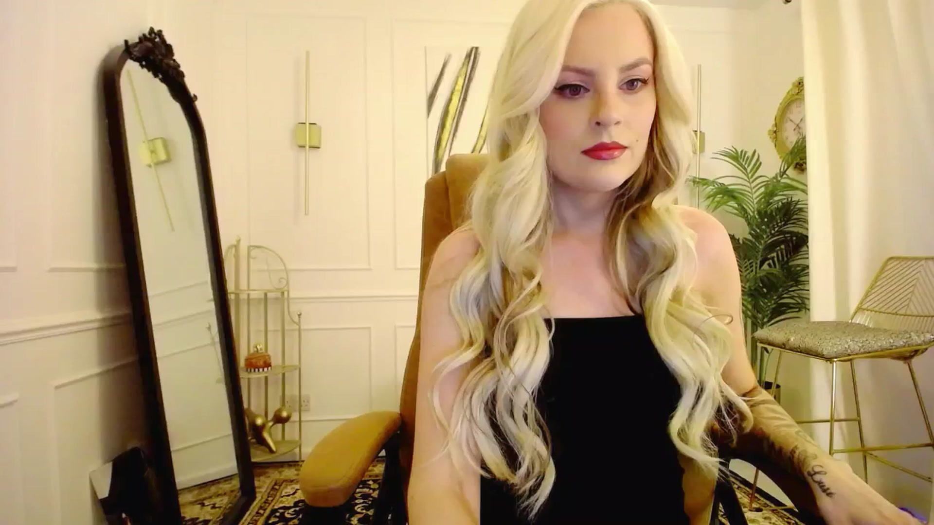 Gallery image thumbnail from K3lly's myfreecams stream on, 08/21/2025, 19:53 image 3 of 20