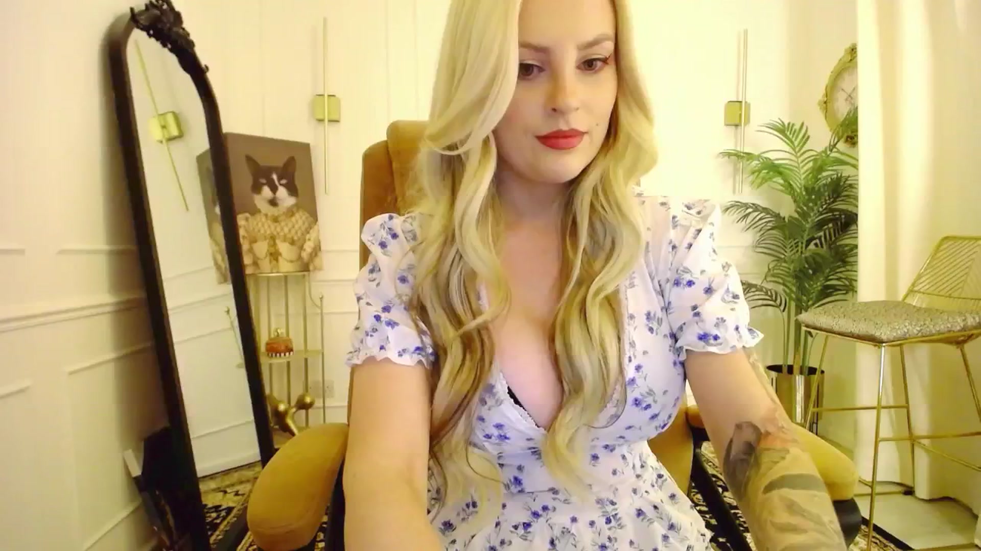 Gallery image thumbnail from K3lly's myfreecams stream on, 08/24/2025, 21:10 image 2 of 20