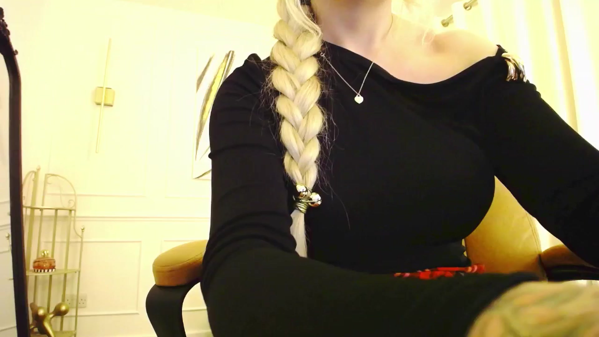 Gallery image thumbnail from K3lly's myfreecams stream on, 08/29/2025, 22:28 image 12 of 20