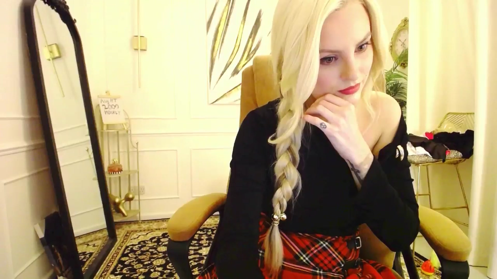 Gallery image thumbnail from K3lly's myfreecams stream on, 08/30/2025, 04:05 image 6 of 20