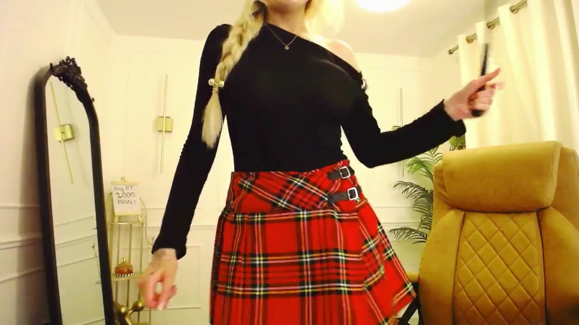 Gallery image thumbnail from K3lly's myfreecams stream on, 08/30/2025, 04:05 image 4 of 20
