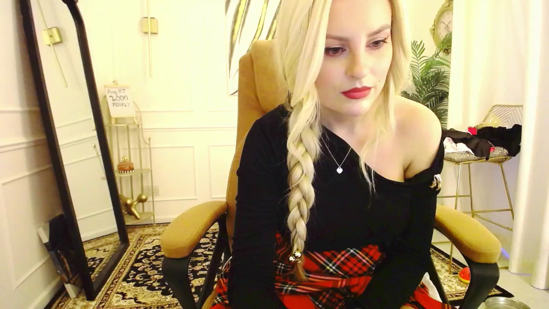 Gallery image thumbnail from K3lly's myfreecams stream on, 08/30/2025, 05:48 image 1 of 20