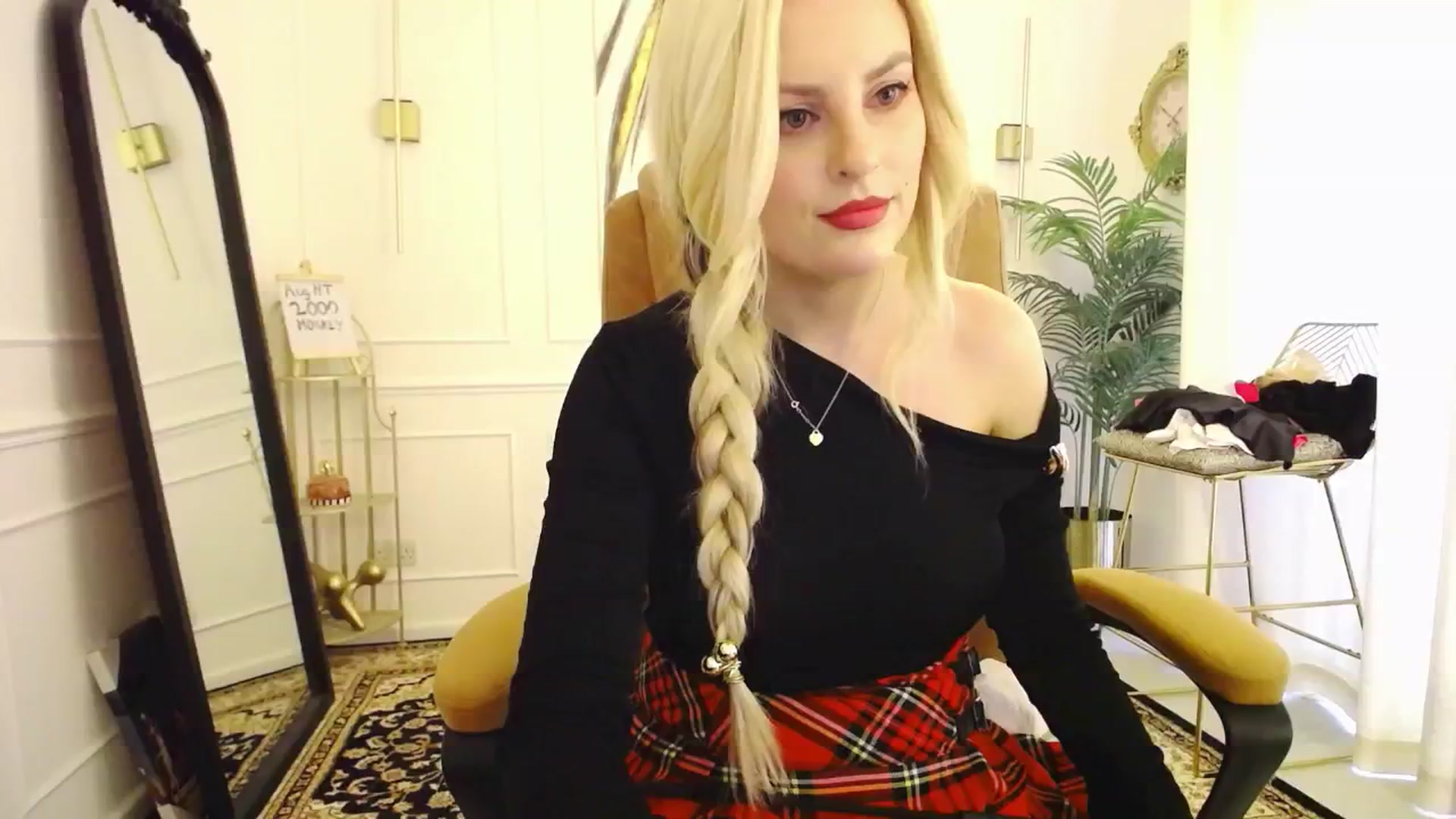 Gallery image thumbnail from K3lly's myfreecams stream on, 08/30/2025, 05:48 image 15 of 20