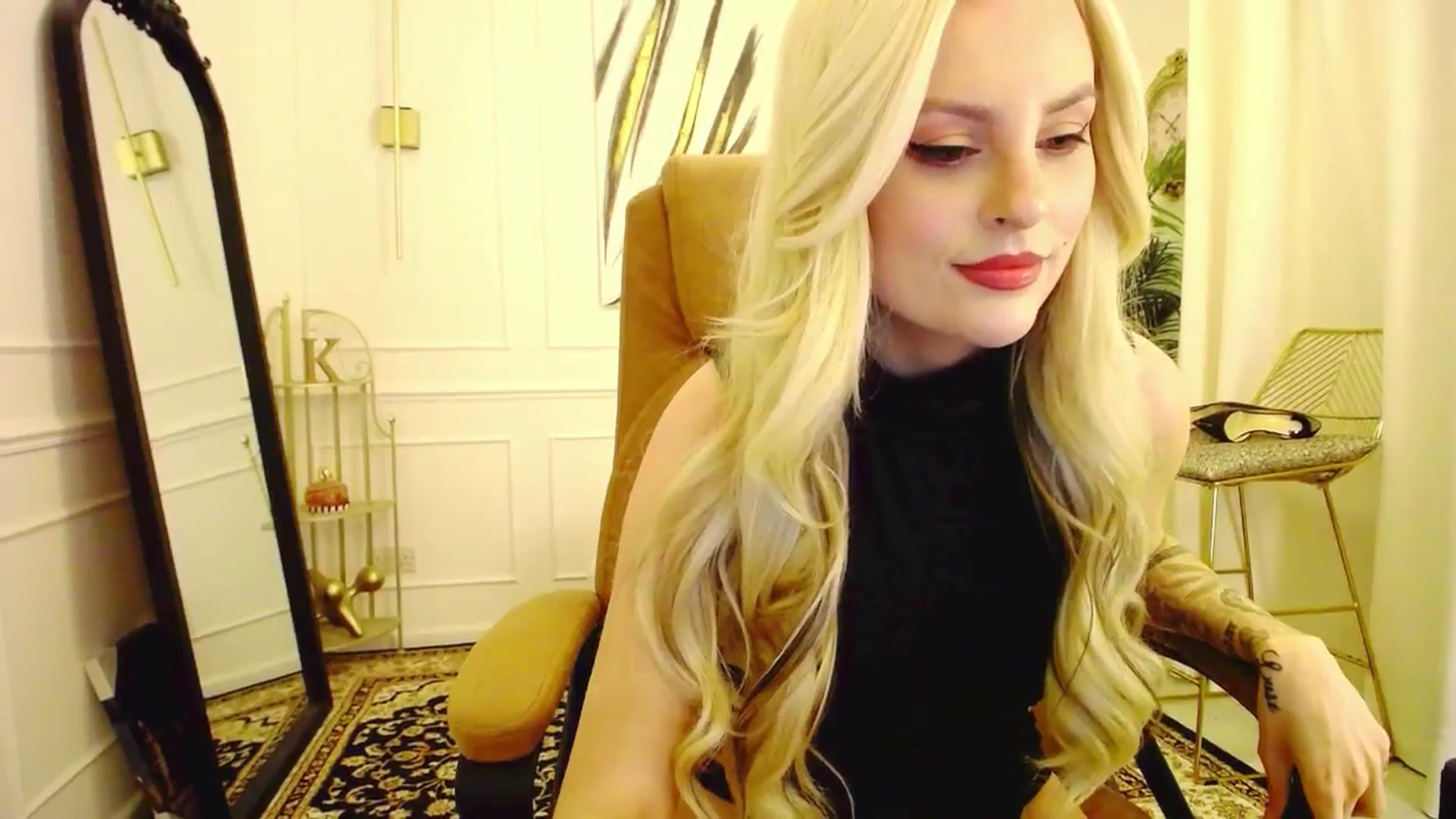 Gallery image thumbnail from K3lly's myfreecams stream on, 08/31/2025, 21:25 image 10 of 20