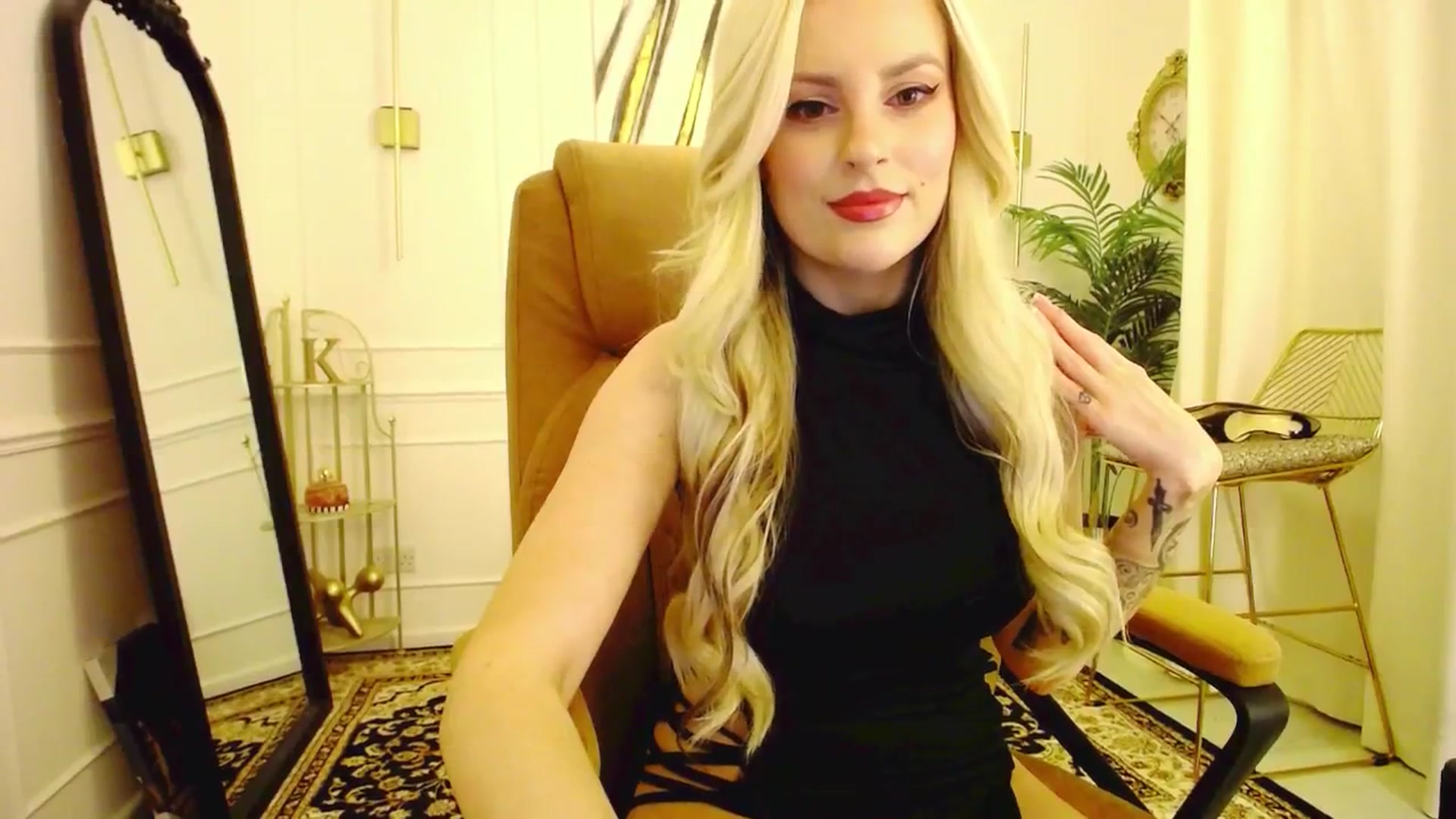 Gallery image thumbnail from K3lly's myfreecams stream on, 08/31/2025, 21:25 image 11 of 20