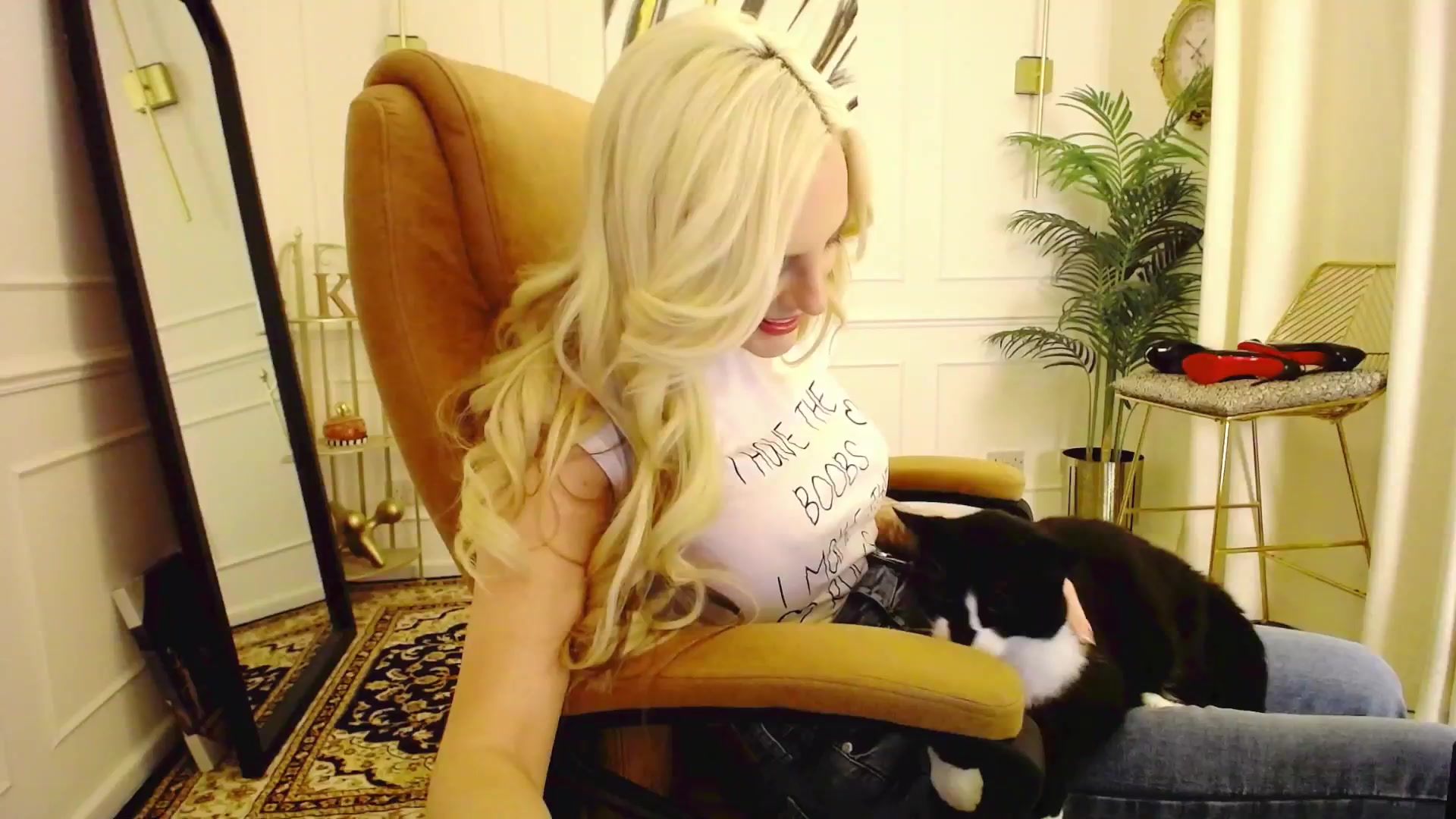 Gallery image thumbnail from K3lly's myfreecams stream on, 09/06/2025, 03:09 image 9 of 20