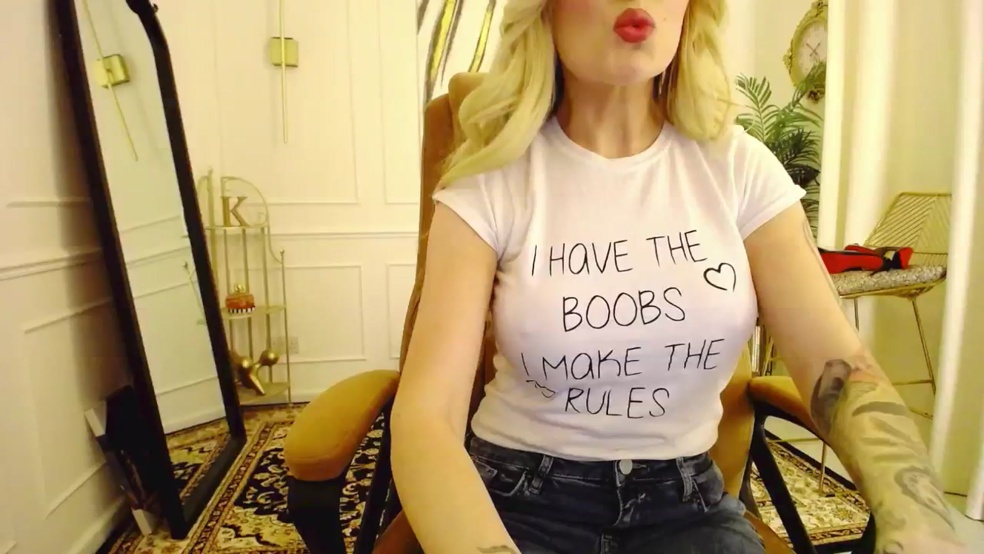 Gallery image thumbnail from K3lly's myfreecams stream on, 09/06/2025, 03:09 image 5 of 20