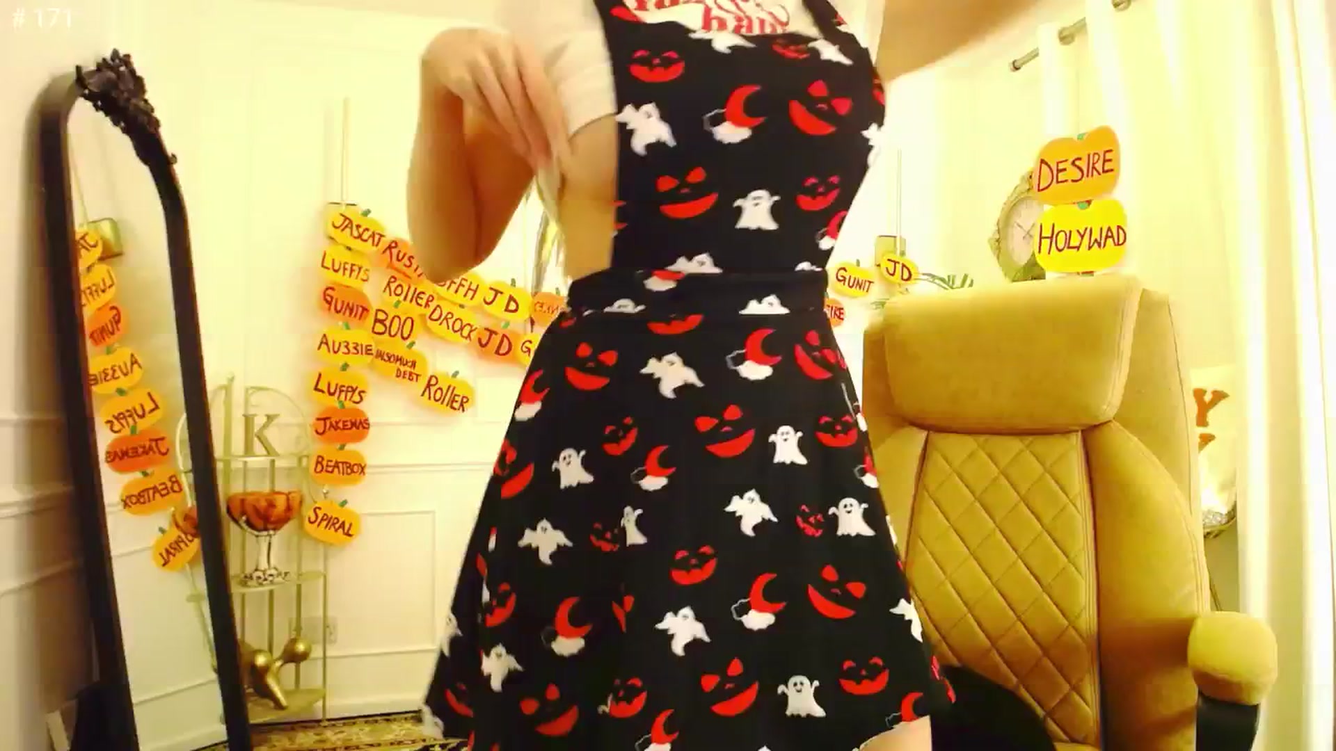 Gallery image thumbnail from K3lly's myfreecams stream on, 10/08/2025, 23:55 image 15 of 20
