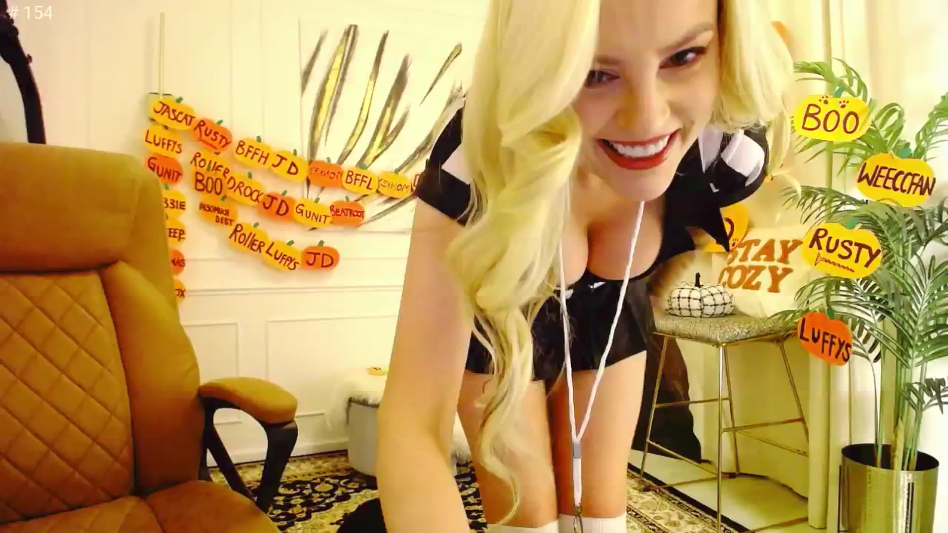 Gallery image thumbnail from K3lly's myfreecams stream on, 10/11/2025, 23:53 image 3 of 20