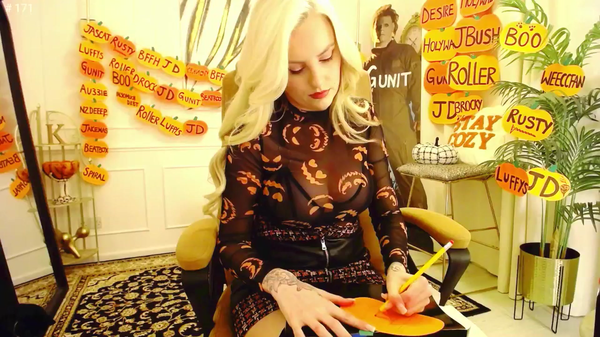 Gallery image thumbnail from K3lly's myfreecams stream on, 10/16/2025, 24:05 image 7 of 20