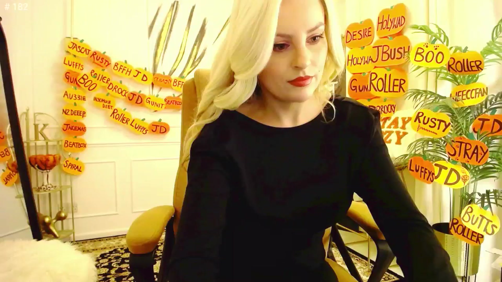 Gallery image thumbnail from K3lly's myfreecams stream on, 10/18/2025, 02:46 image 1 of 20