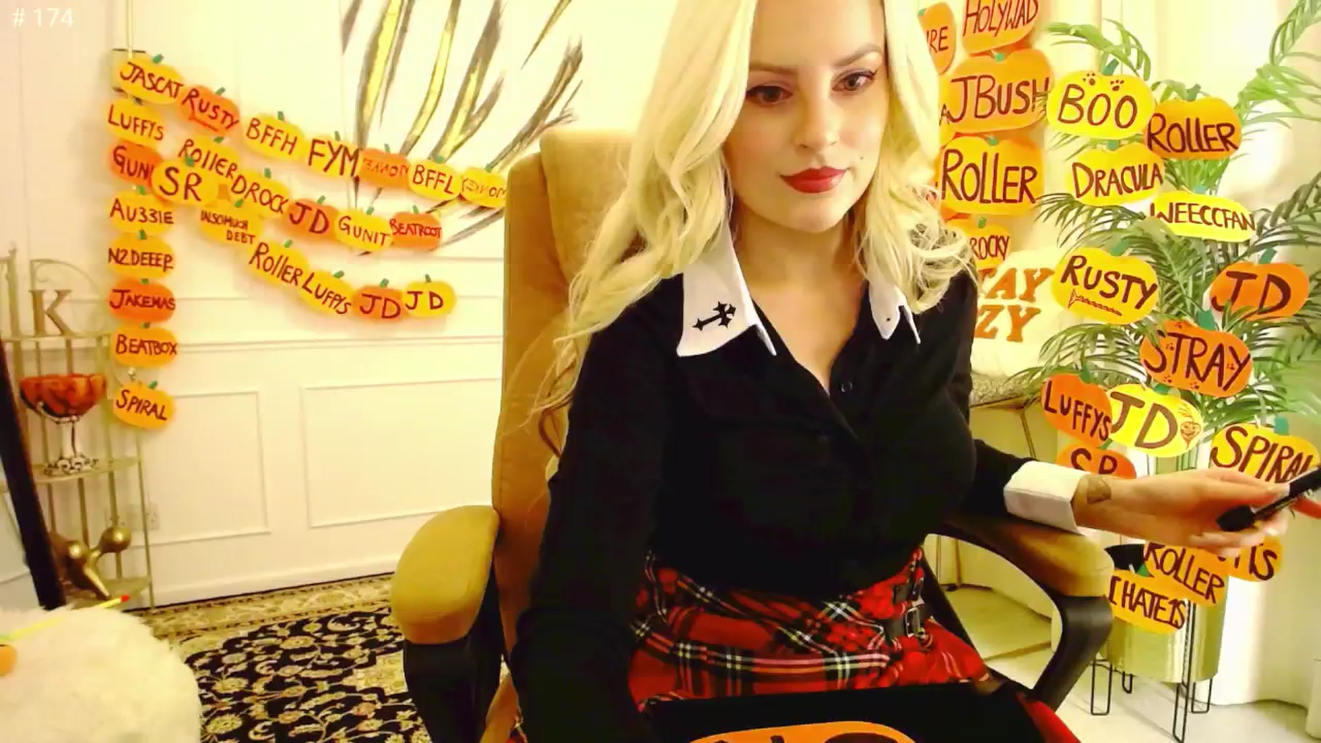 Gallery image thumbnail from K3lly's myfreecams stream on, 10/19/2025, 03:21 image 15 of 20