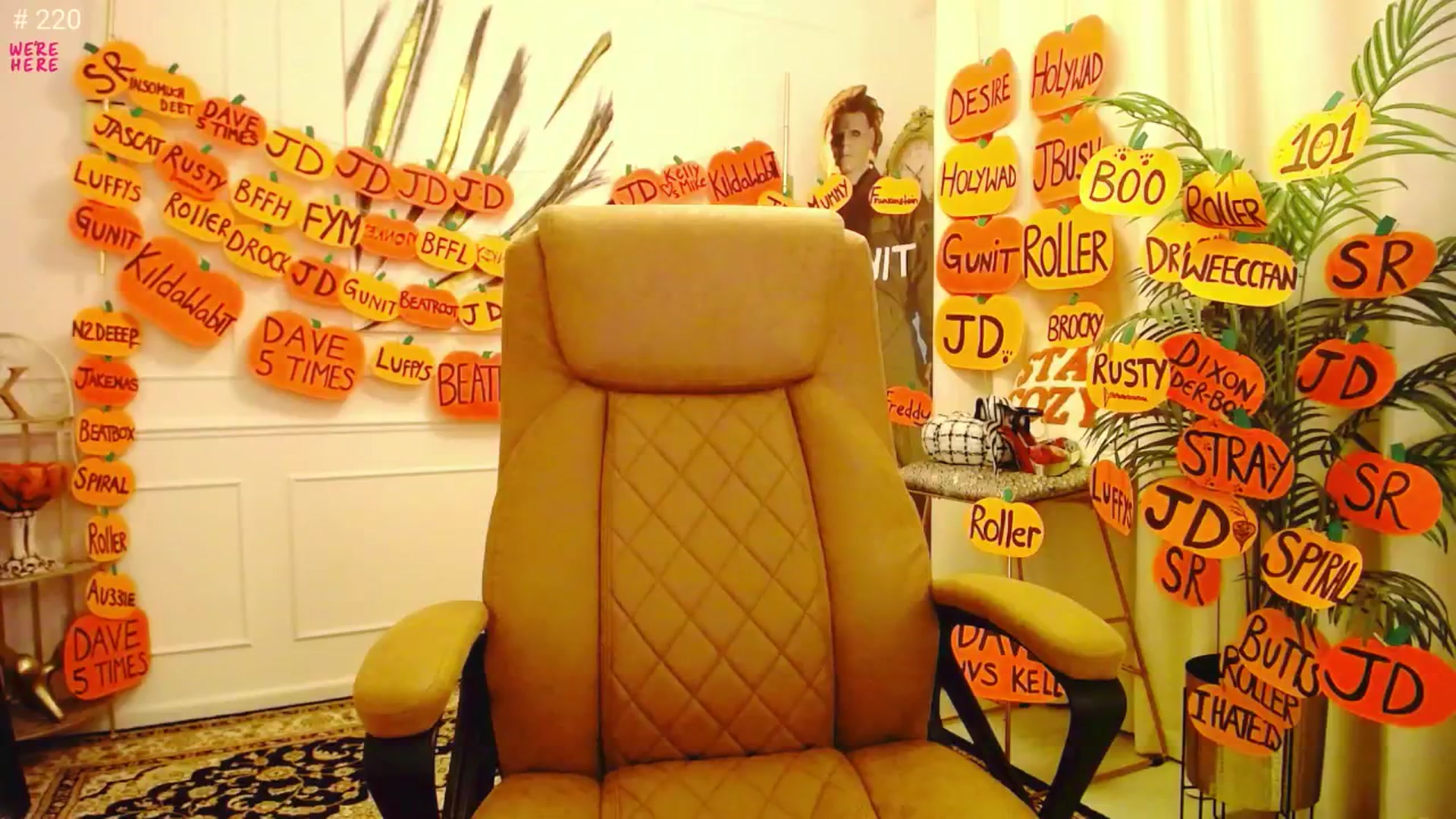 Gallery image thumbnail from K3lly's myfreecams stream on, 10/28/2025, 02:39 image 15 of 20