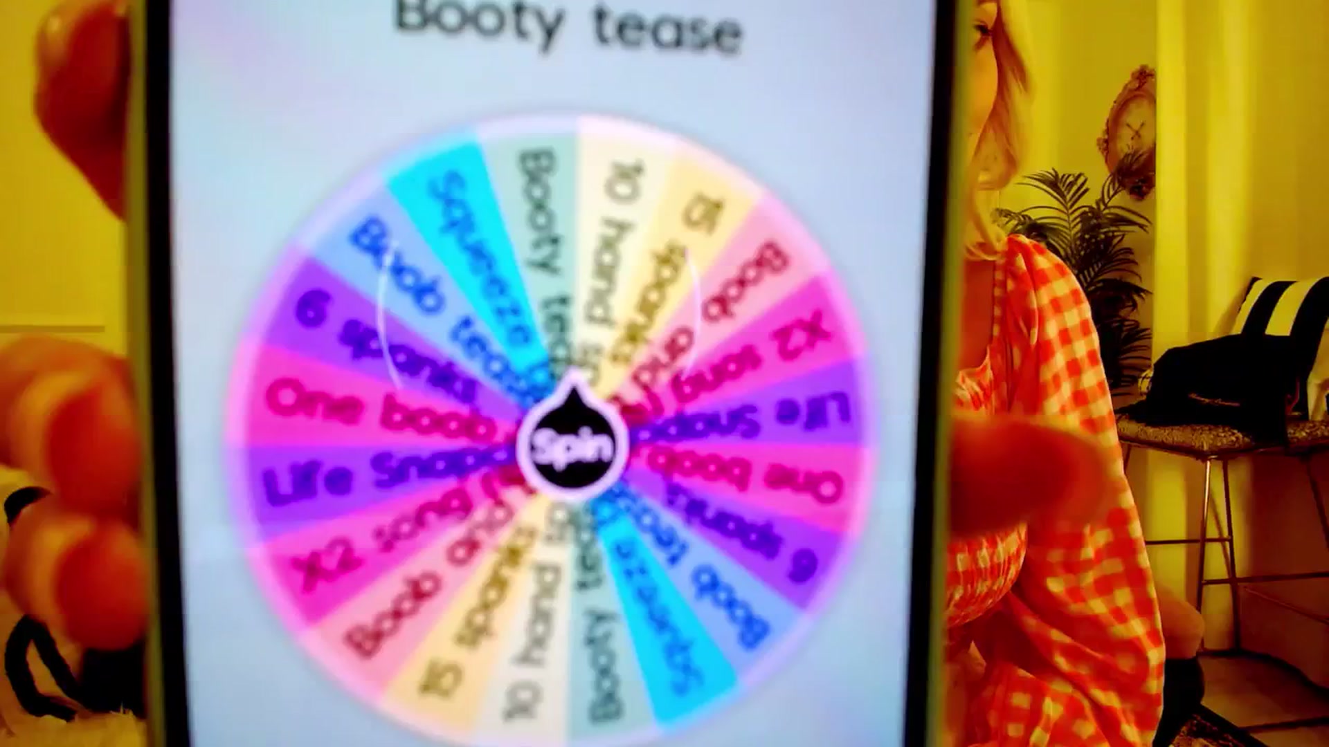 Gallery image thumbnail from K3lly's myfreecams stream on, 11/15/2025, 24:36 image 12 of 20