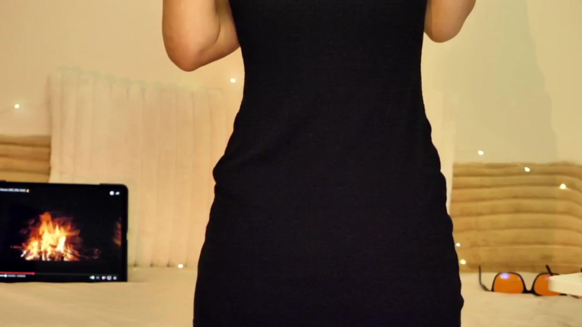 Gallery image thumbnail from KATEELIFE's myfreecams stream on, 03/30/2025, 04:54 image 17 of 20