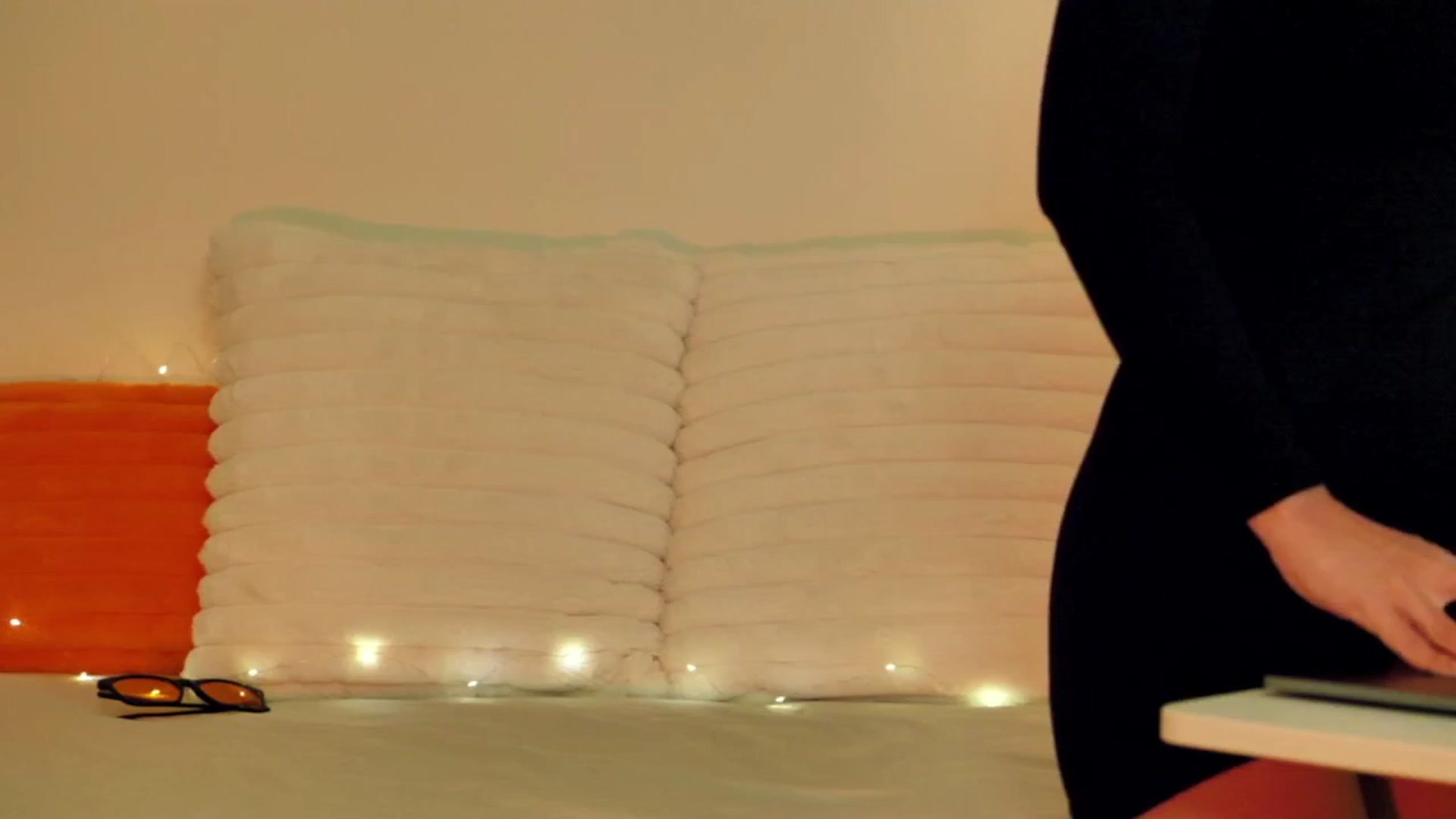 Gallery image thumbnail from KATEELIFE's myfreecams stream on, 04/13/2025, 02:47 image 4 of 20
