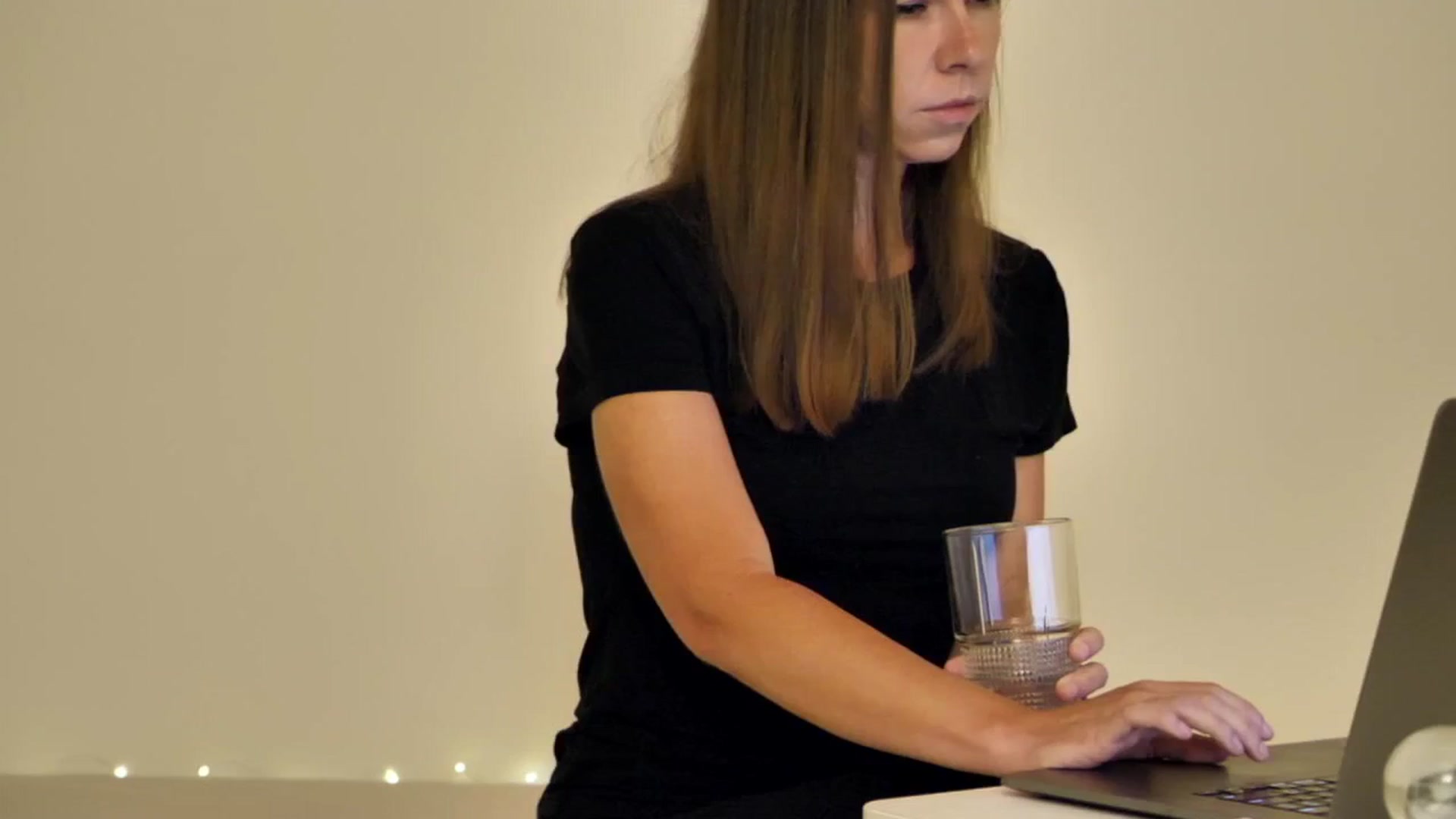 Gallery image thumbnail from KATEELIFE's myfreecams stream on, 05/11/2025, 02:54 image 3 of 20