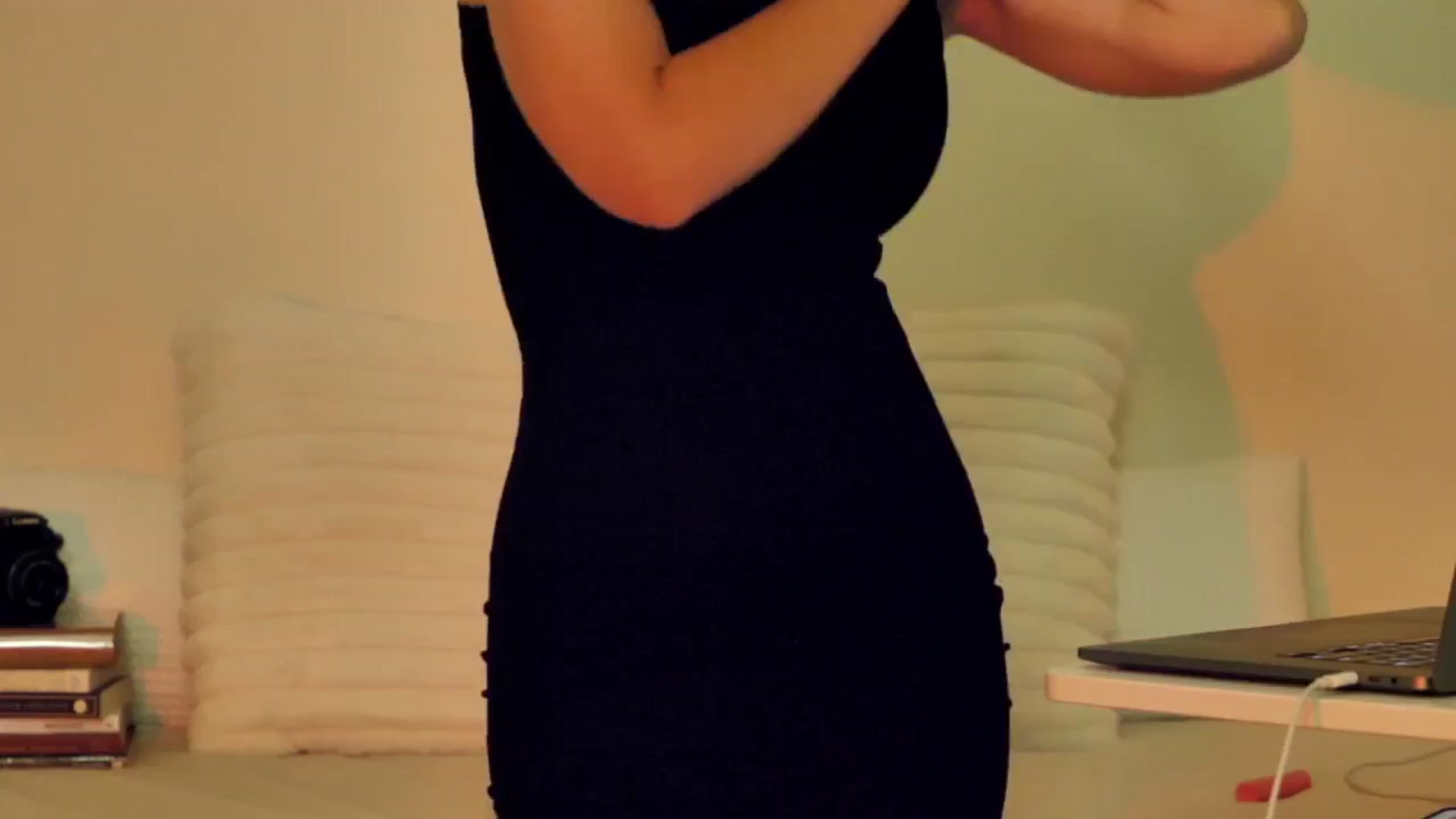 Gallery image thumbnail from KATEELIFE's myfreecams stream on, 06/29/2025, 03:11 image 7 of 20