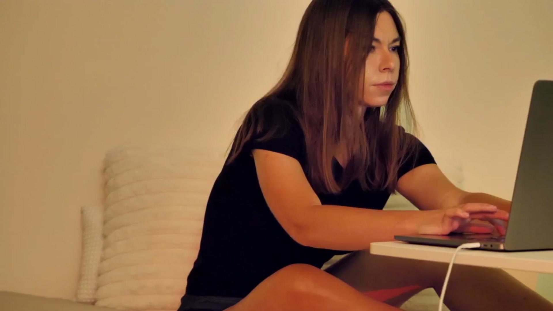 Gallery image thumbnail from KATEELIFE's myfreecams stream on, 10/09/2025, 03:20 image 10 of 20