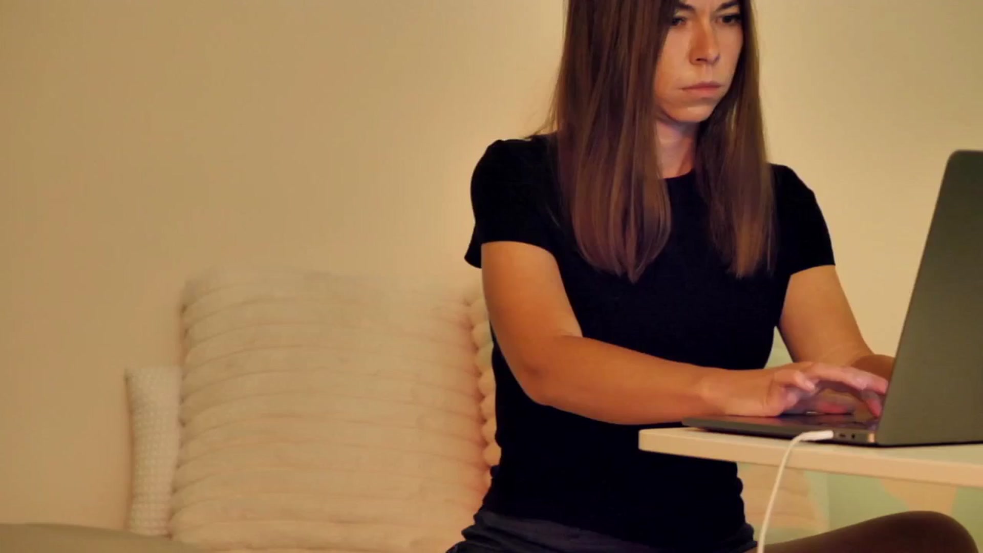 Gallery image thumbnail from KATEELIFE's myfreecams stream on, 10/09/2025, 05:03 image 2 of 20