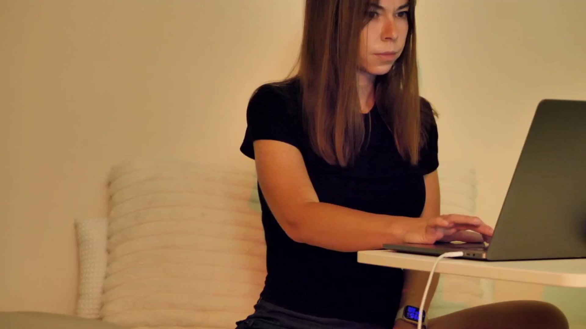 Gallery image thumbnail from KATEELIFE's myfreecams stream on, 10/09/2025, 05:03 image 17 of 20