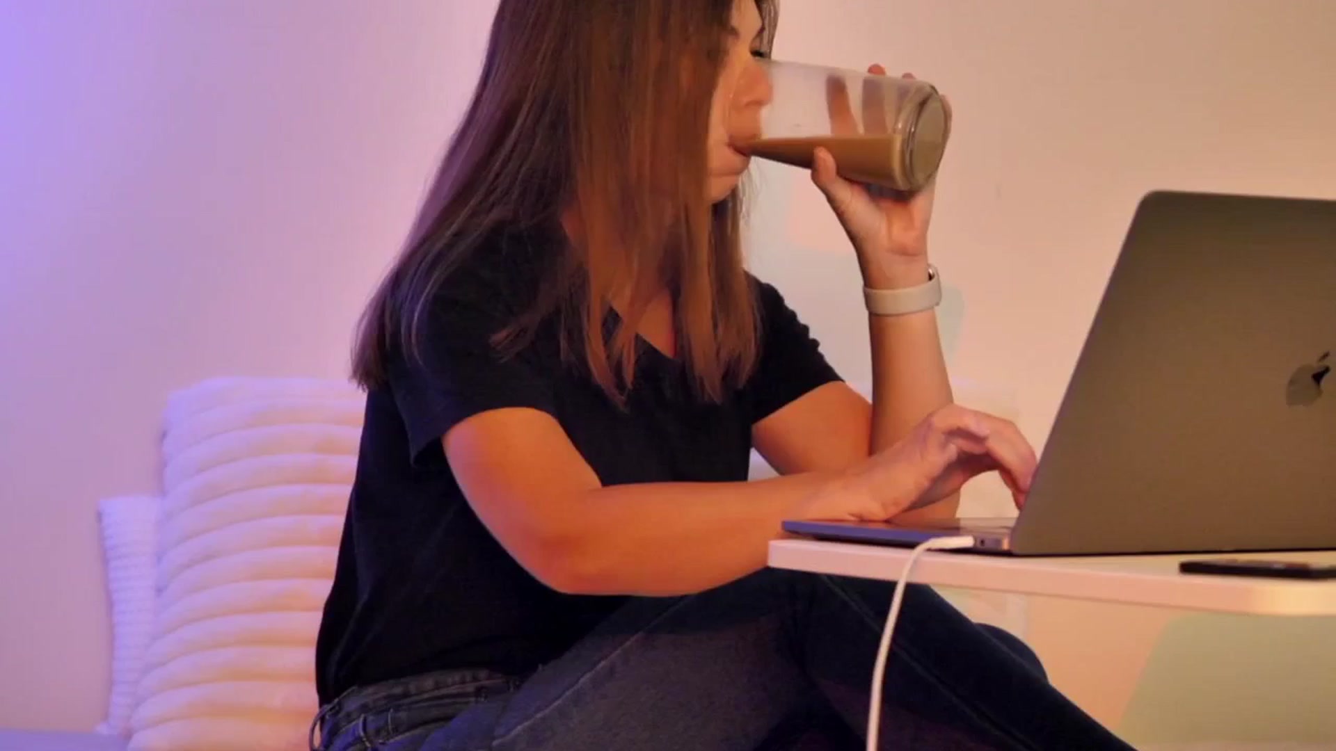 Gallery image thumbnail from KATEELIFE's myfreecams stream on, 10/11/2025, 04:14 image 9 of 20