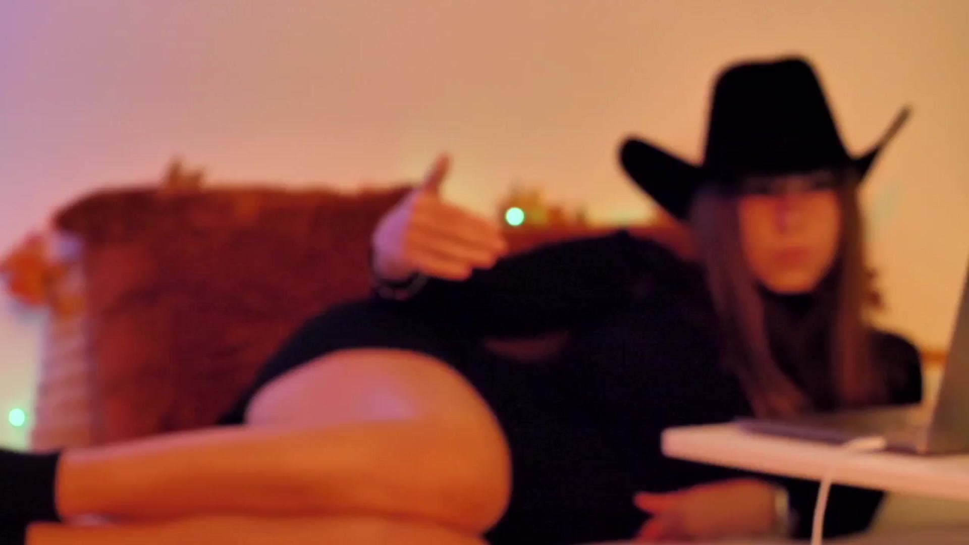 Gallery image thumbnail from KATEELIFE's myfreecams stream on, 11/09/2025, 04:30 image 16 of 20