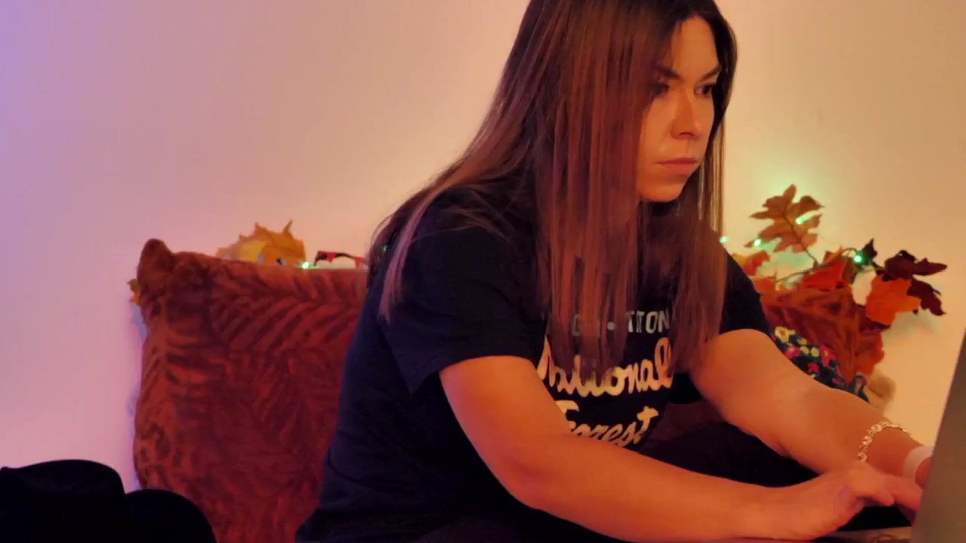 Gallery image thumbnail from KATEELIFE's myfreecams stream on, 11/10/2025, 04:35 image 7 of 20