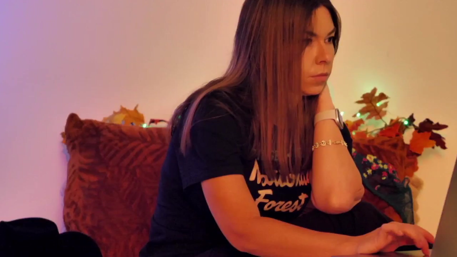 Gallery image thumbnail from KATEELIFE's myfreecams stream on, 11/10/2025, 04:35 image 8 of 20