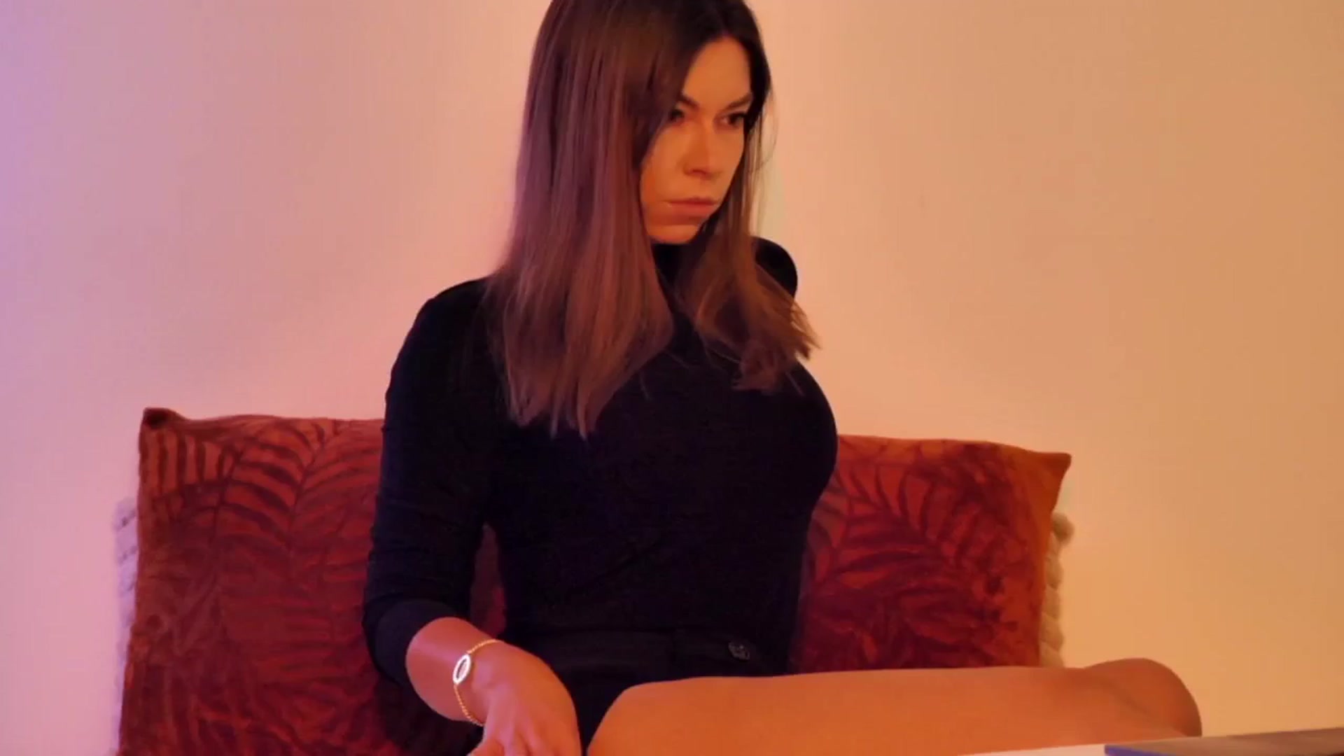Gallery image thumbnail from KATEELIFE's myfreecams stream on, 11/23/2025, 05:22 image 7 of 20