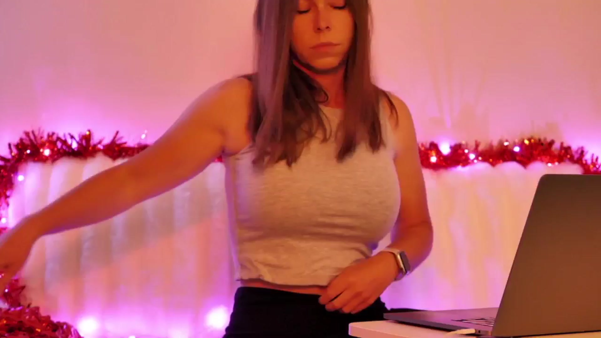 Gallery image thumbnail from KATEELIFE's myfreecams stream on, 12/24/2025, 05:42 image 20 of 20