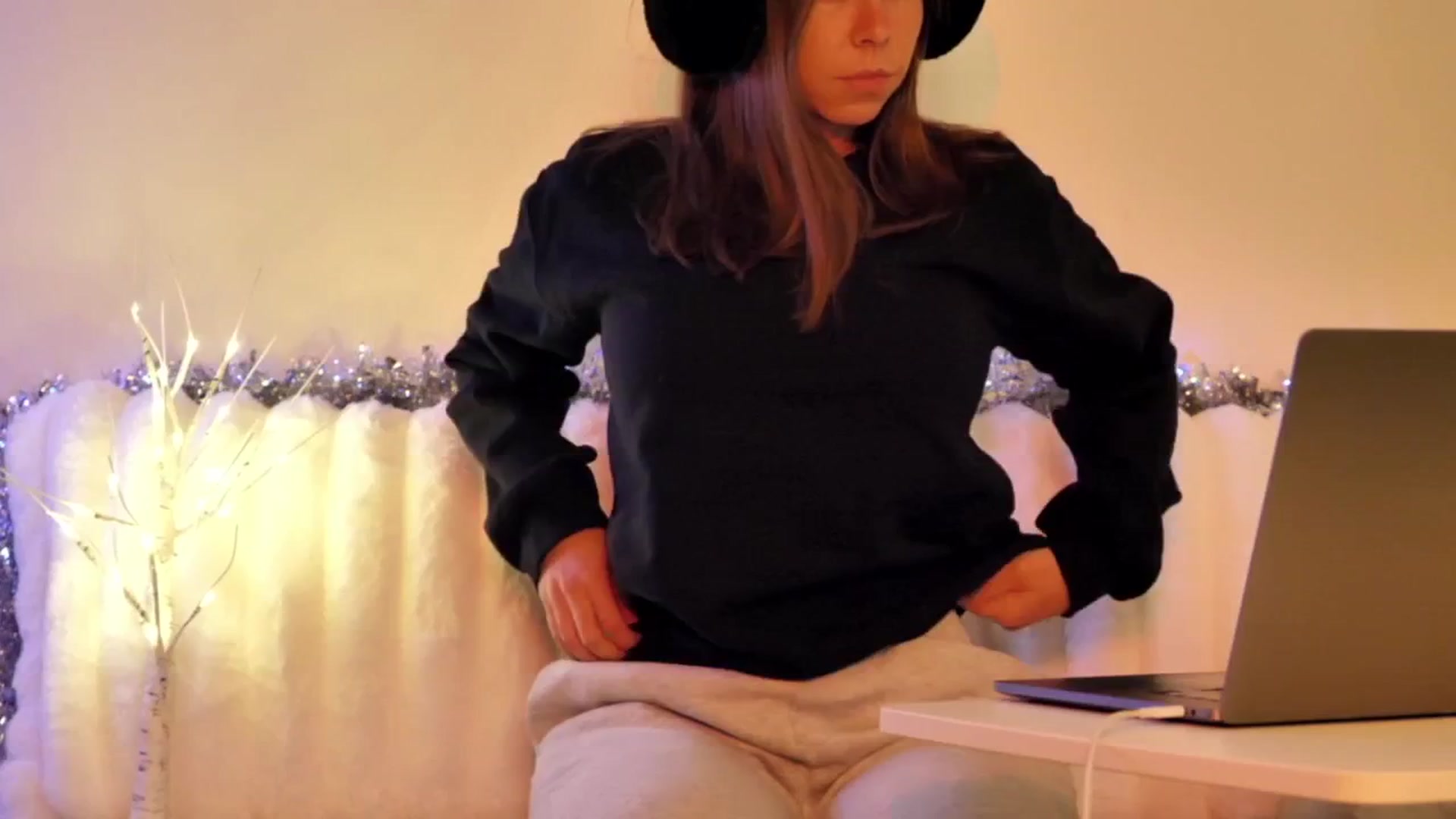 Gallery image thumbnail from KATEELIFE's myfreecams stream on, 01/02/2026, 05:16 image 6 of 20