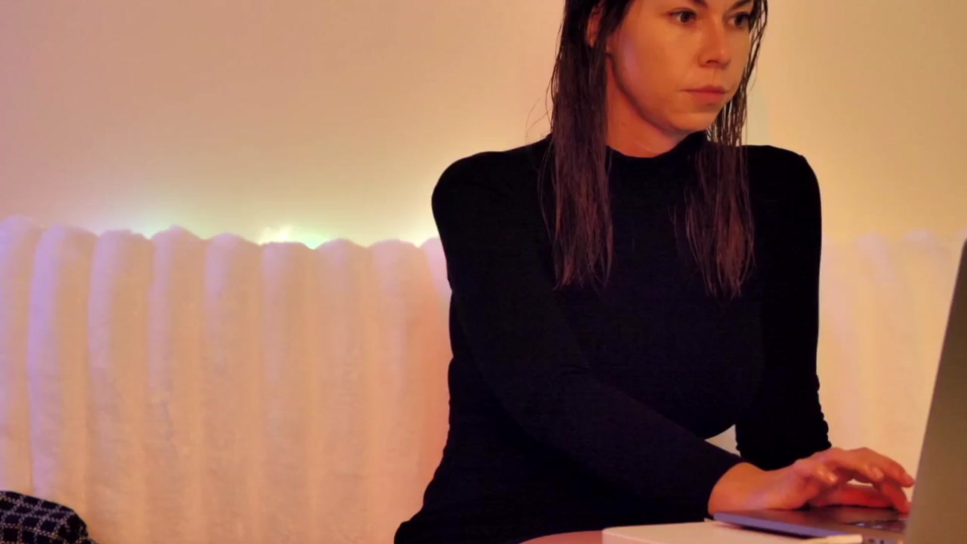 Gallery image thumbnail from KATEELIFE's myfreecams stream on, 01/14/2026, 04:37 image 1 of 20