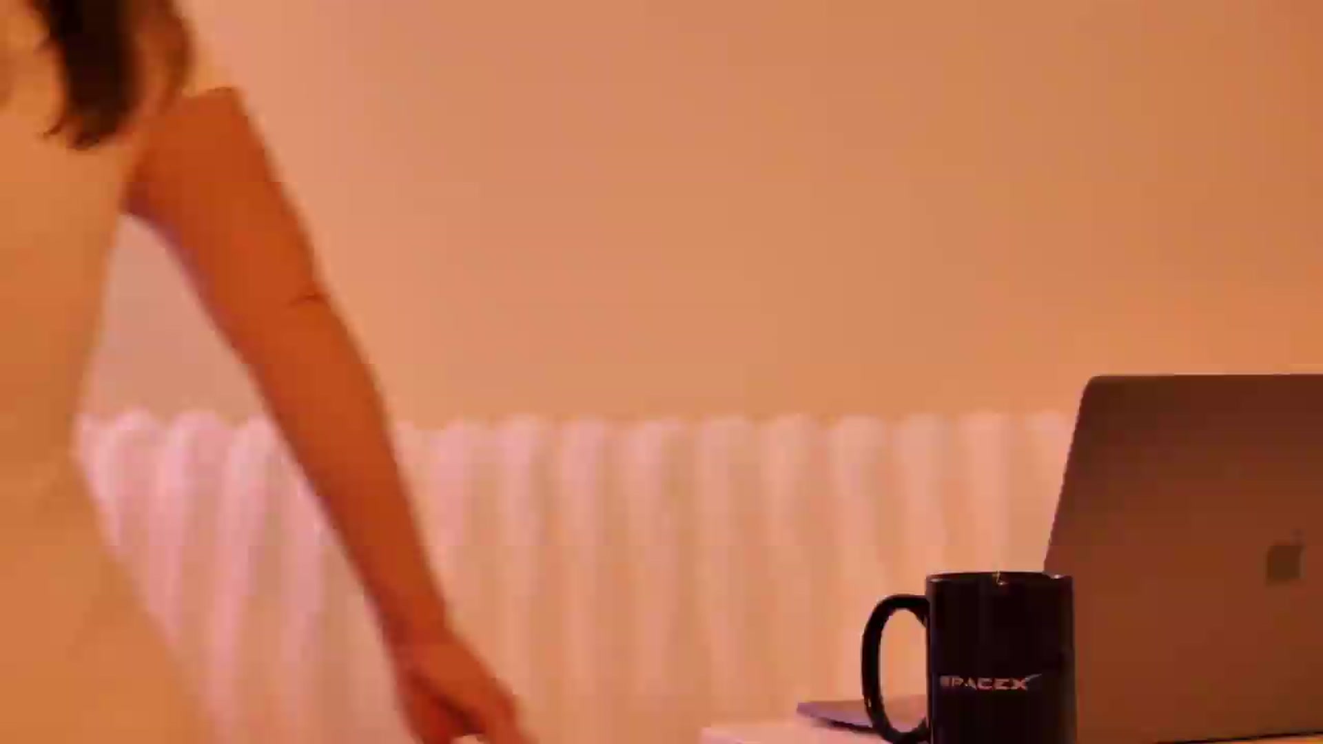 Gallery image thumbnail from KATEELIFE's myfreecams stream on, 08/05/2026, 01:49 image 14 of 20