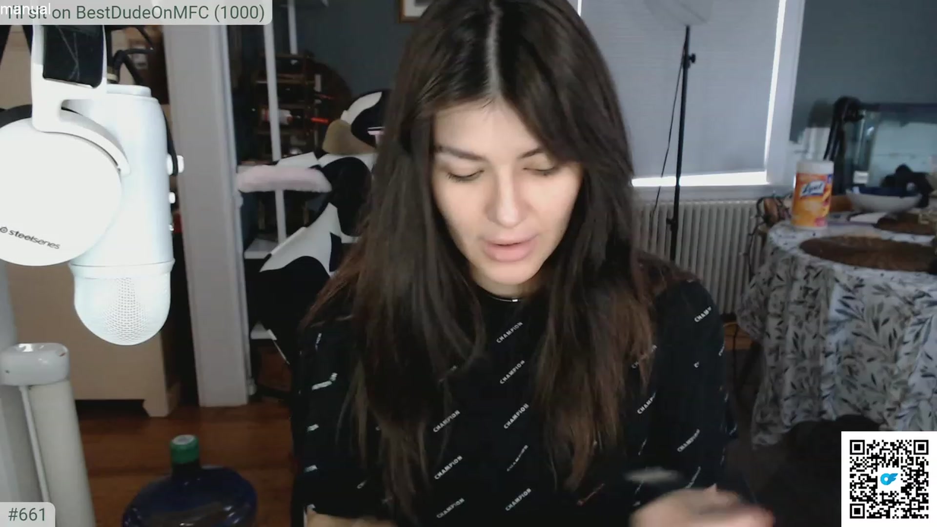 Gallery image thumbnail from KEWuwu's myfreecams stream on, 11/18/2023, 21:26 image 15 of 20