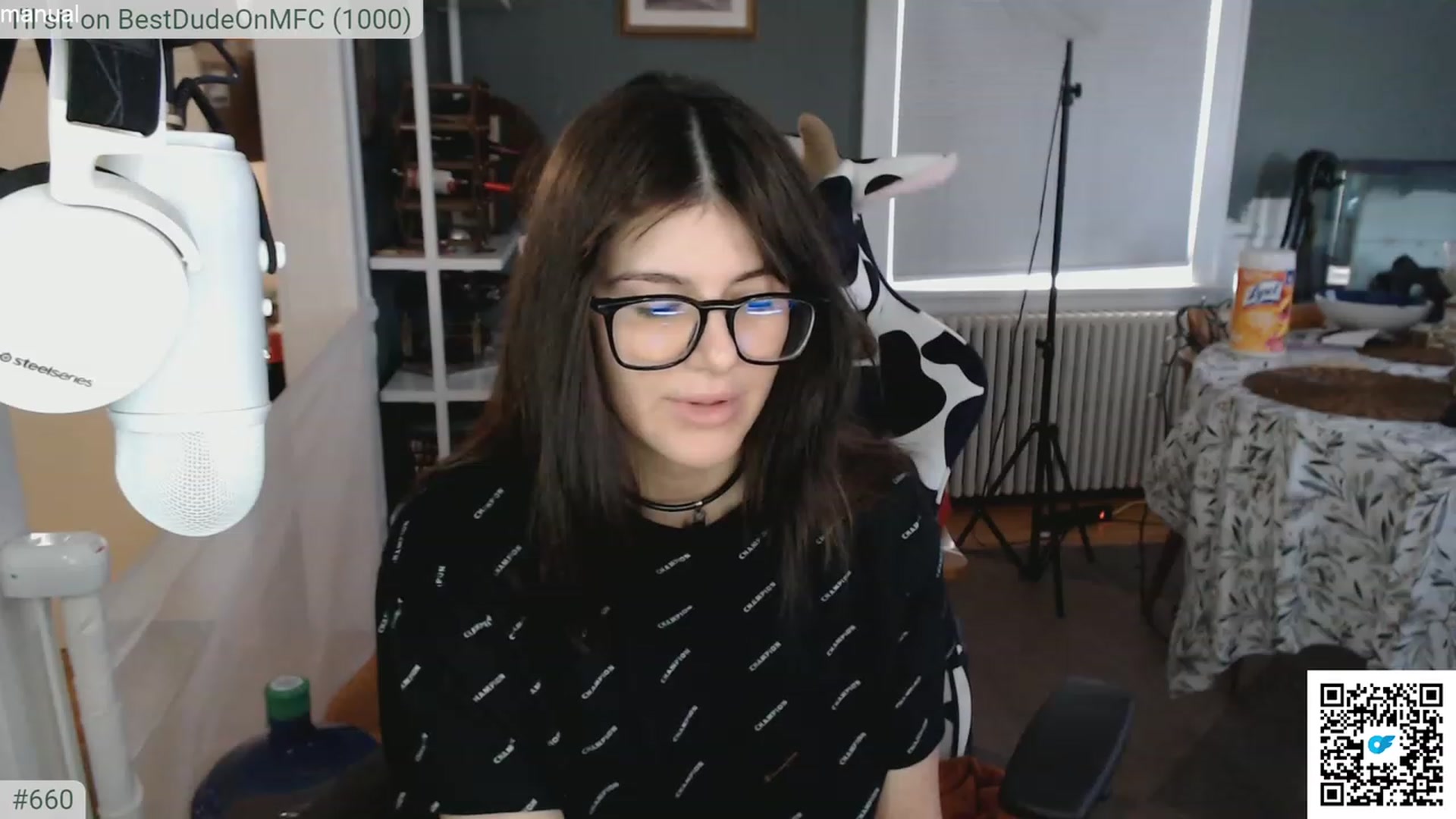 Gallery image thumbnail from KEWuwu's myfreecams stream on, 11/18/2023, 21:26 image 12 of 20