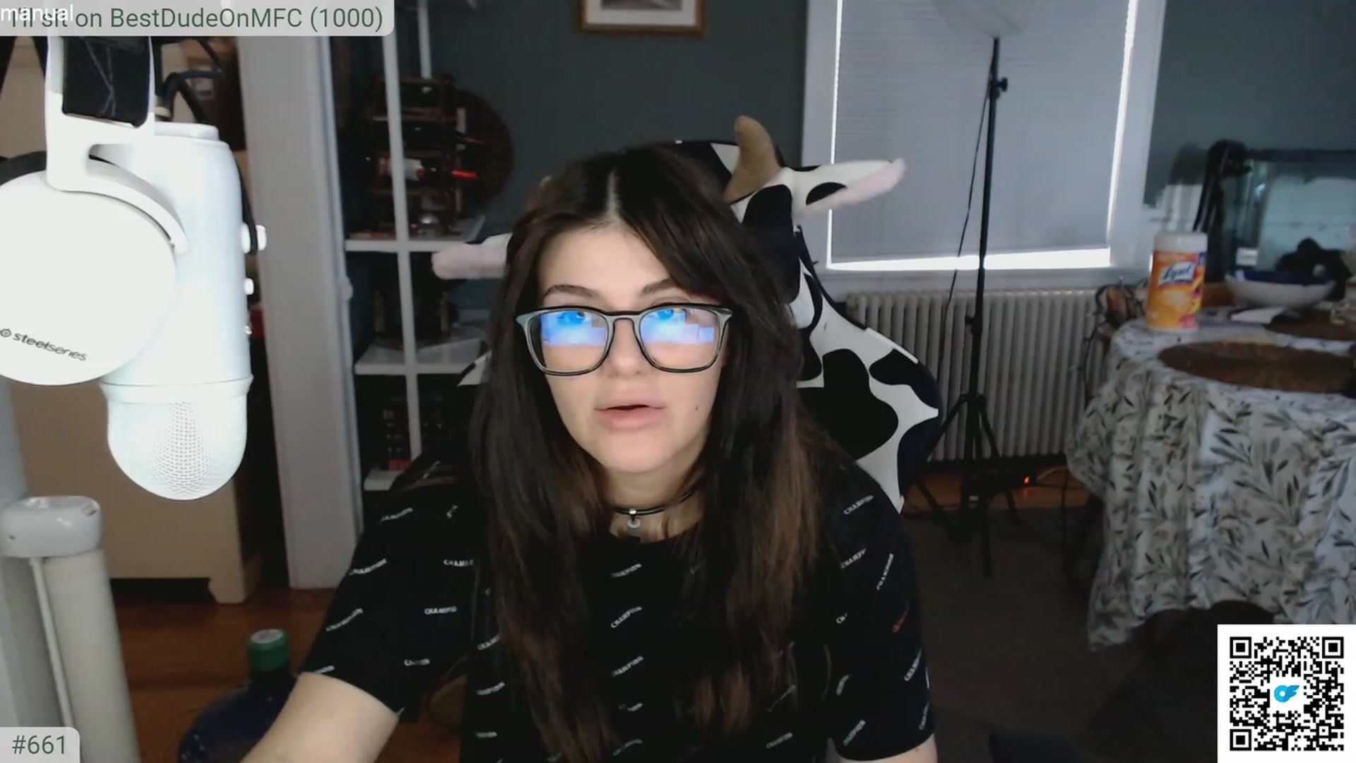 Gallery image thumbnail from KEWuwu's myfreecams stream on, 11/18/2023, 21:26 image 18 of 20