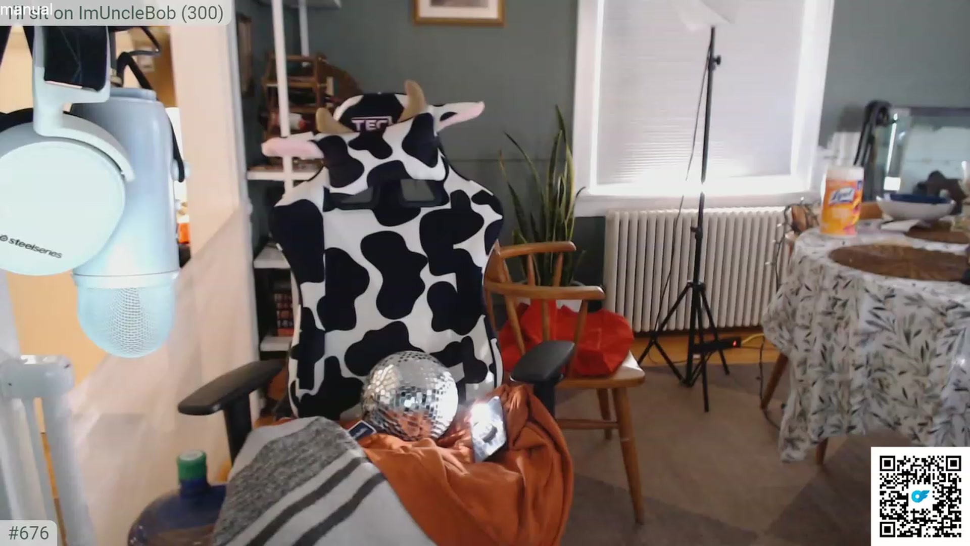Gallery image thumbnail from KEWuwu's myfreecams stream on, 11/18/2023, 21:26 image 7 of 20