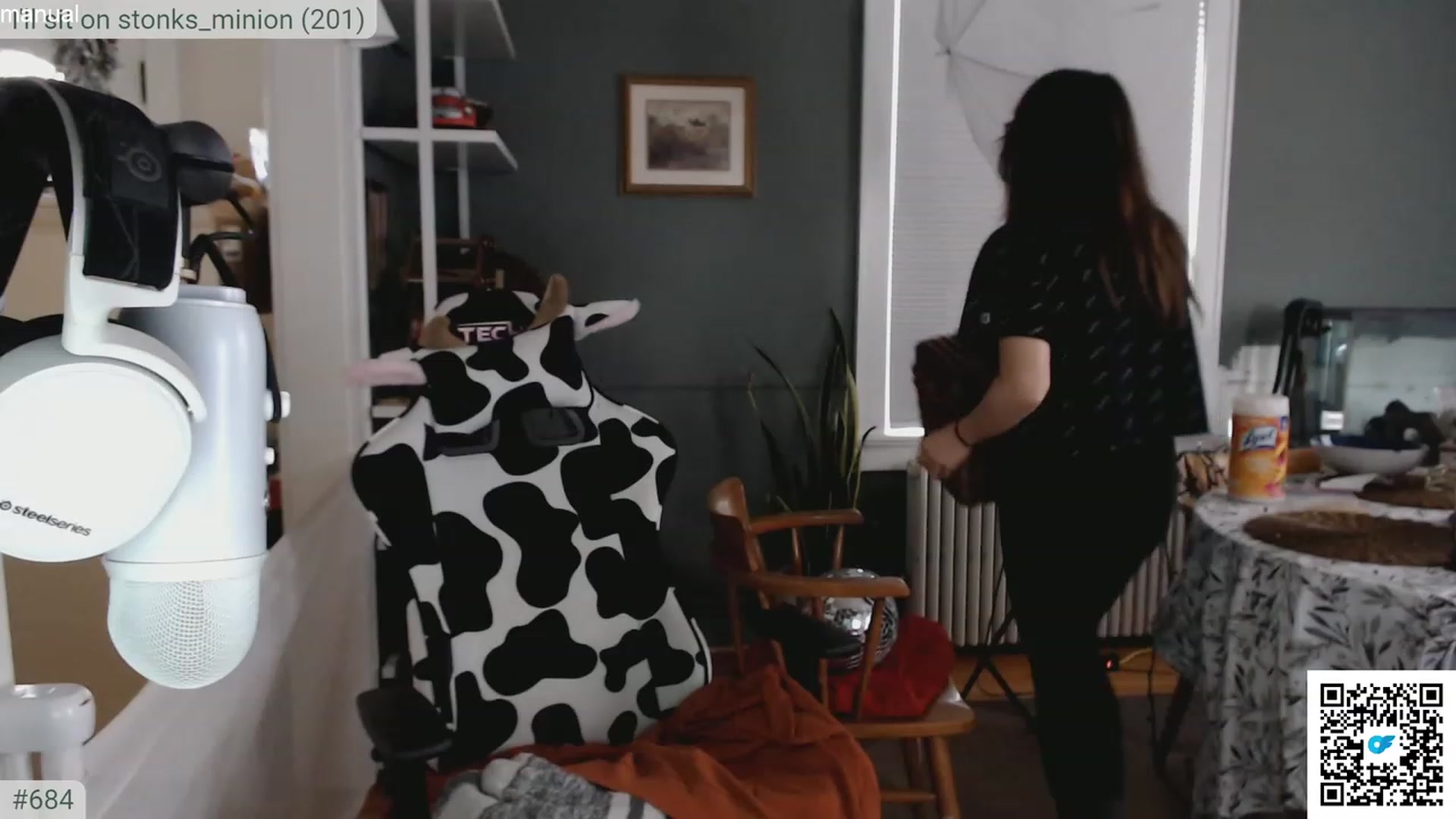 Gallery image thumbnail from KEWuwu's myfreecams stream on, 11/18/2023, 21:26 image 2 of 20