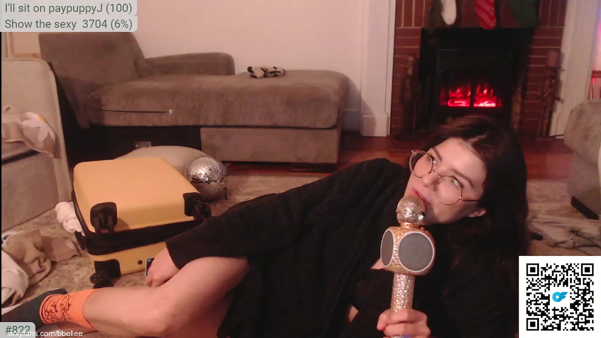 Gallery image thumbnail from KEWuwu's myfreecams stream on, 11/26/2023, 01:18 image 8 of 20